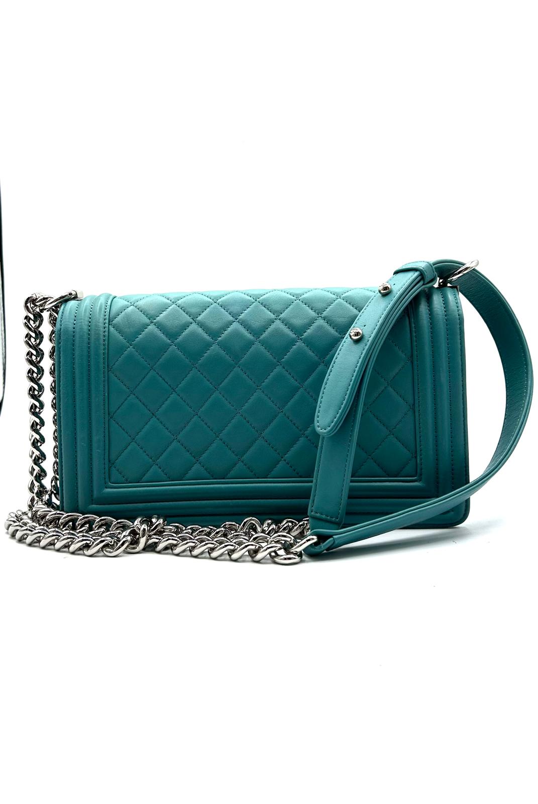 Chanel Boy matalasse