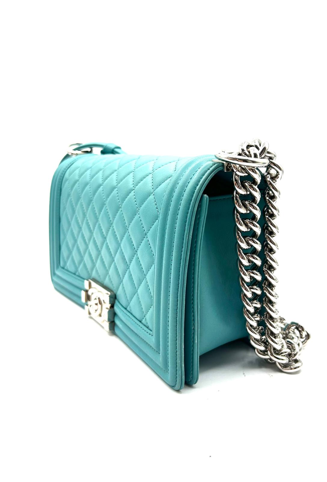 Chanel Boy matalasse