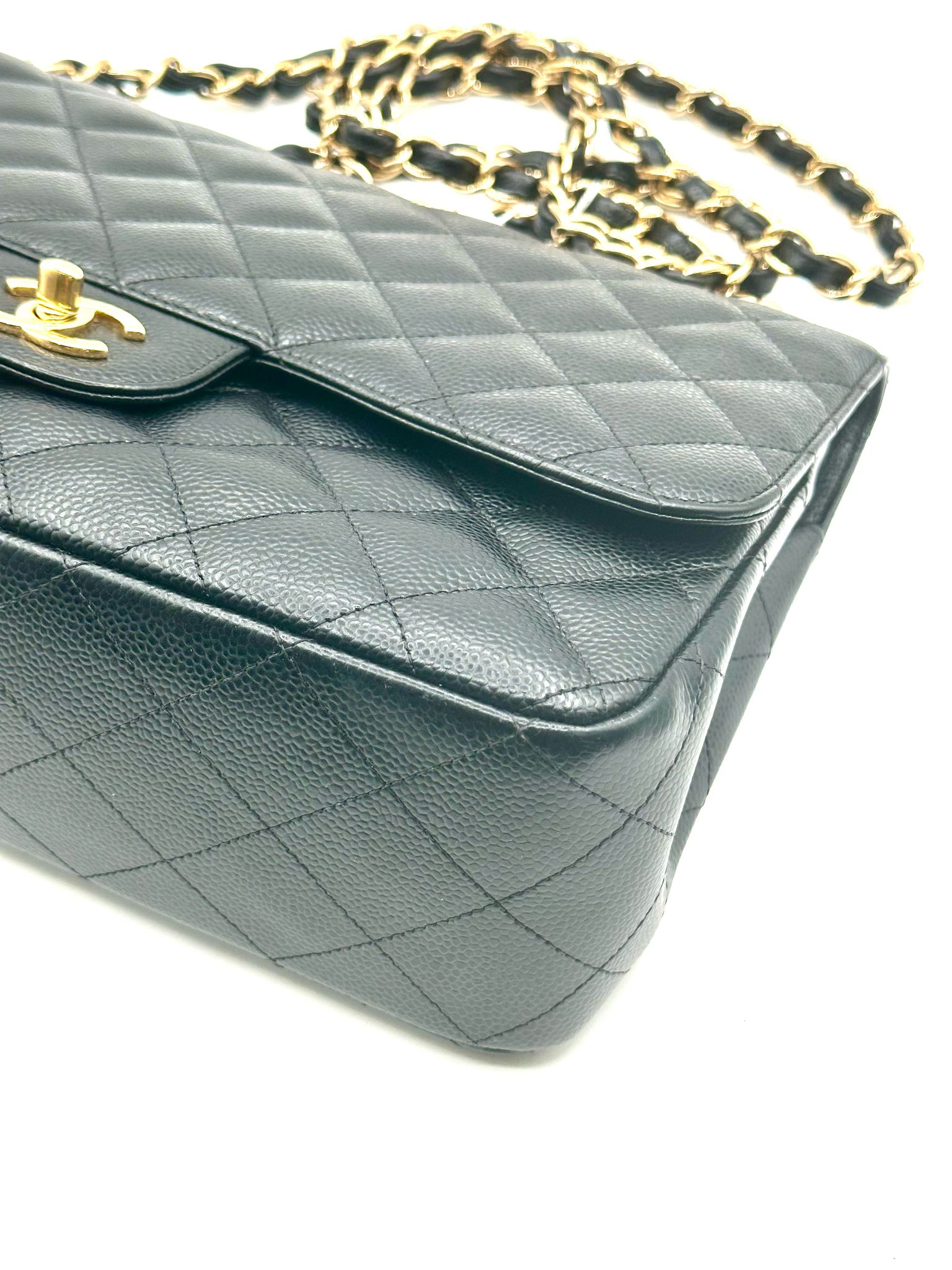 chanel jumbo caviar