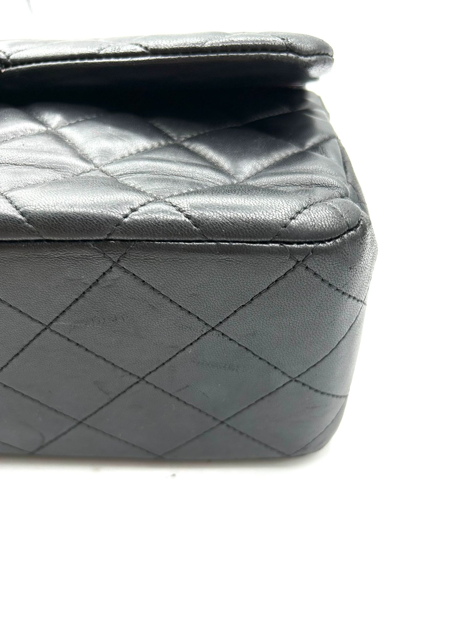 chanel jumbo lambskin