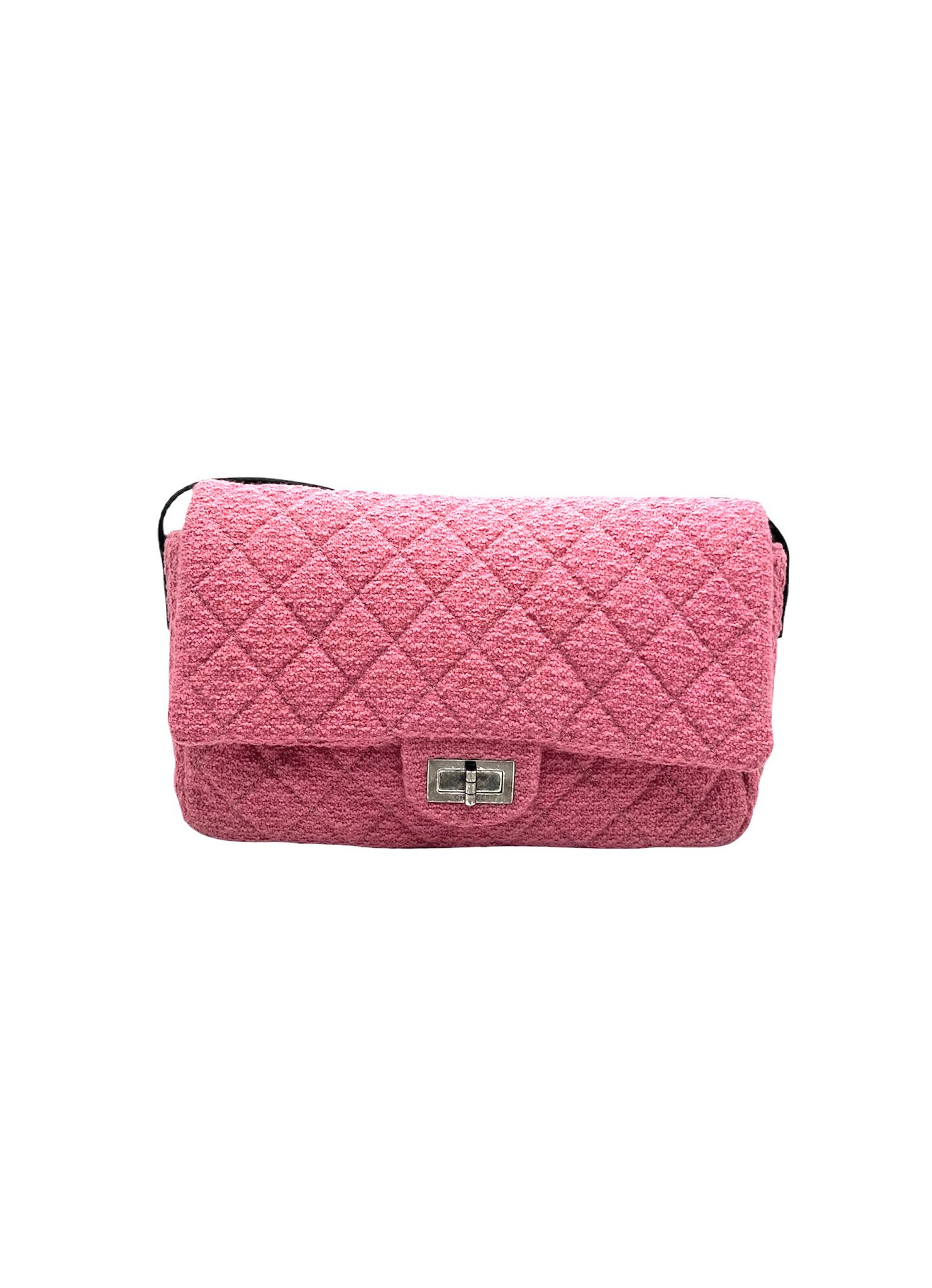Chanel tweed