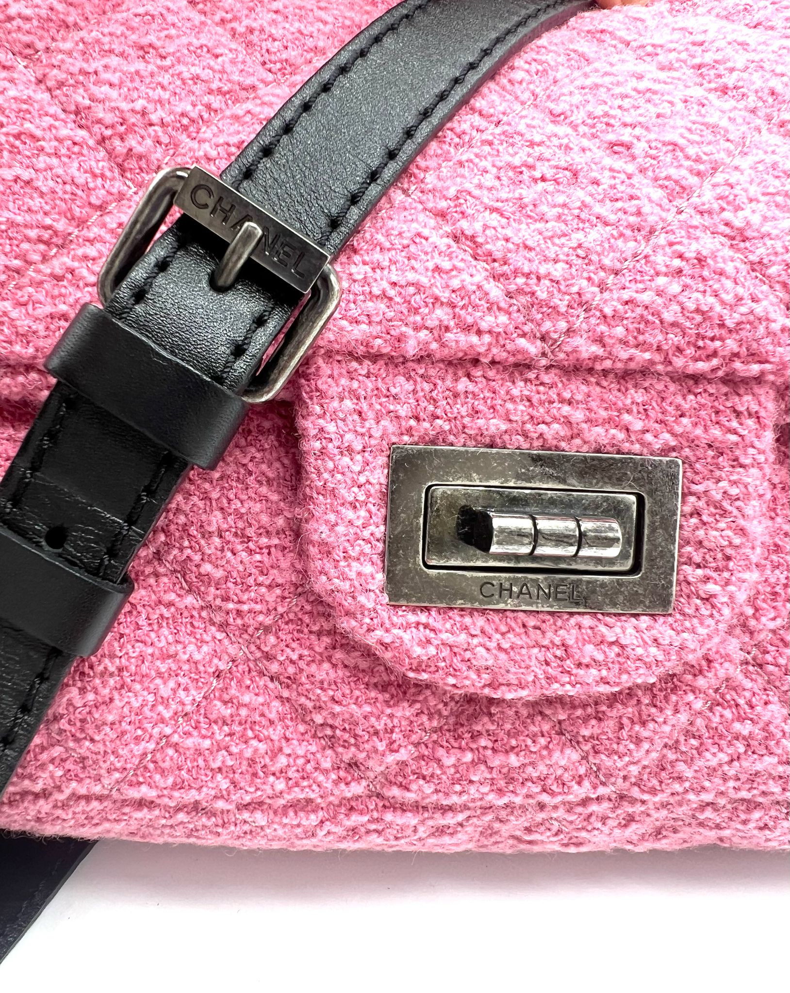 Chanel tweed