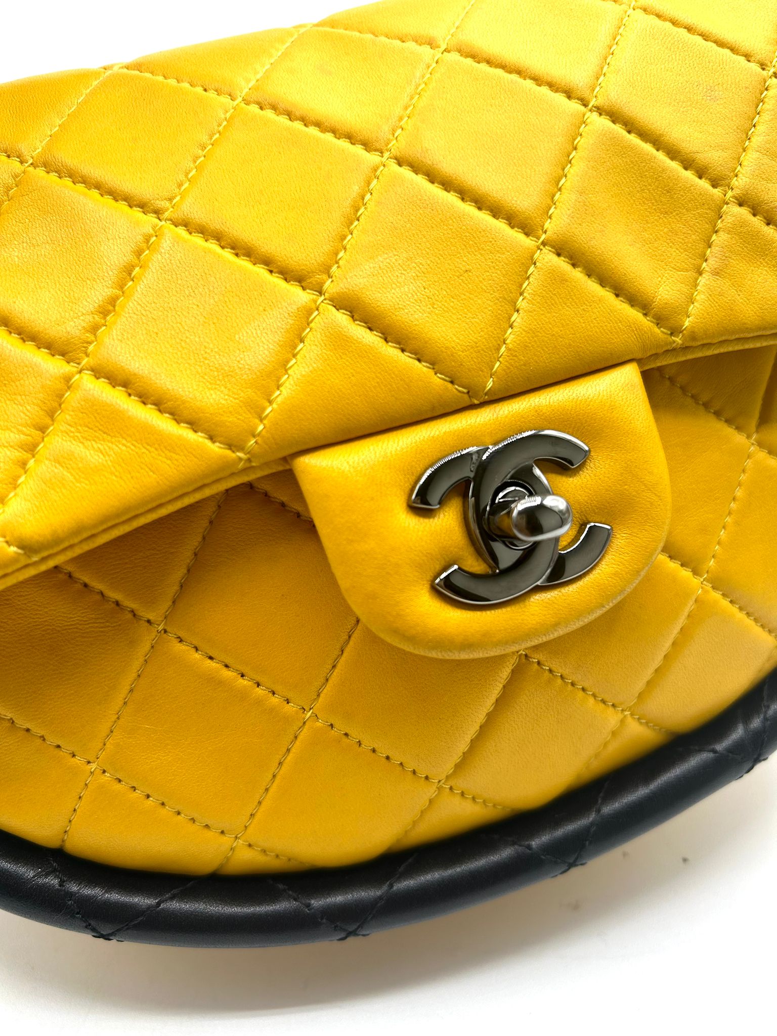 Chanel vintage