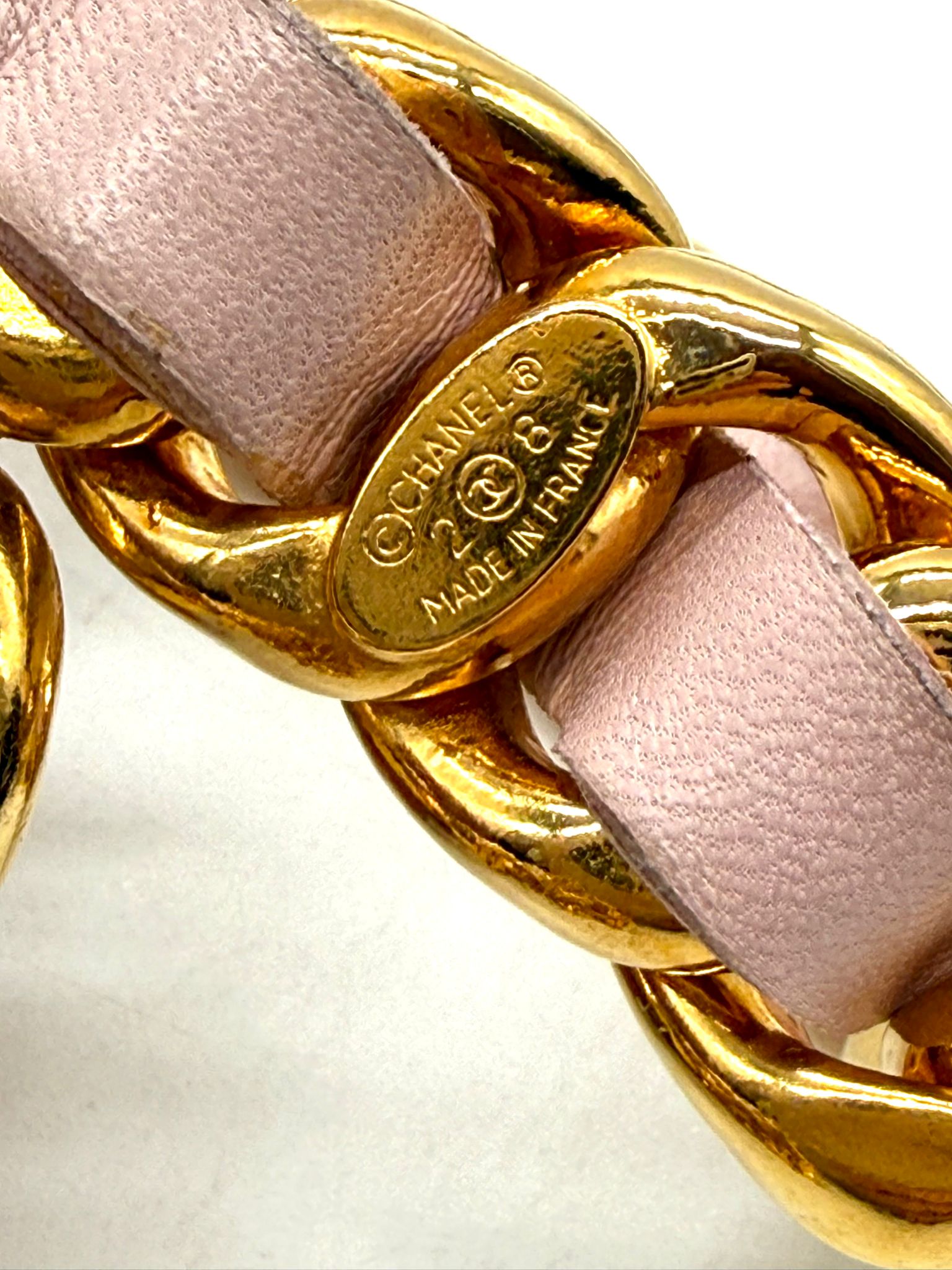 cinturon cadena chanel