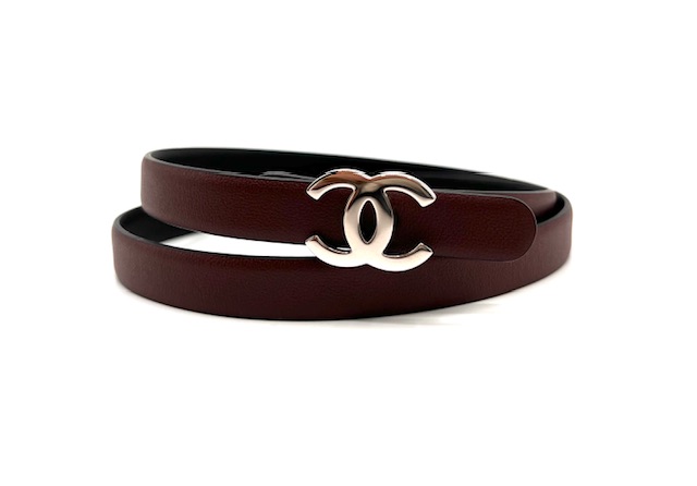 Cinturón Chanel reversible con hebilla CC