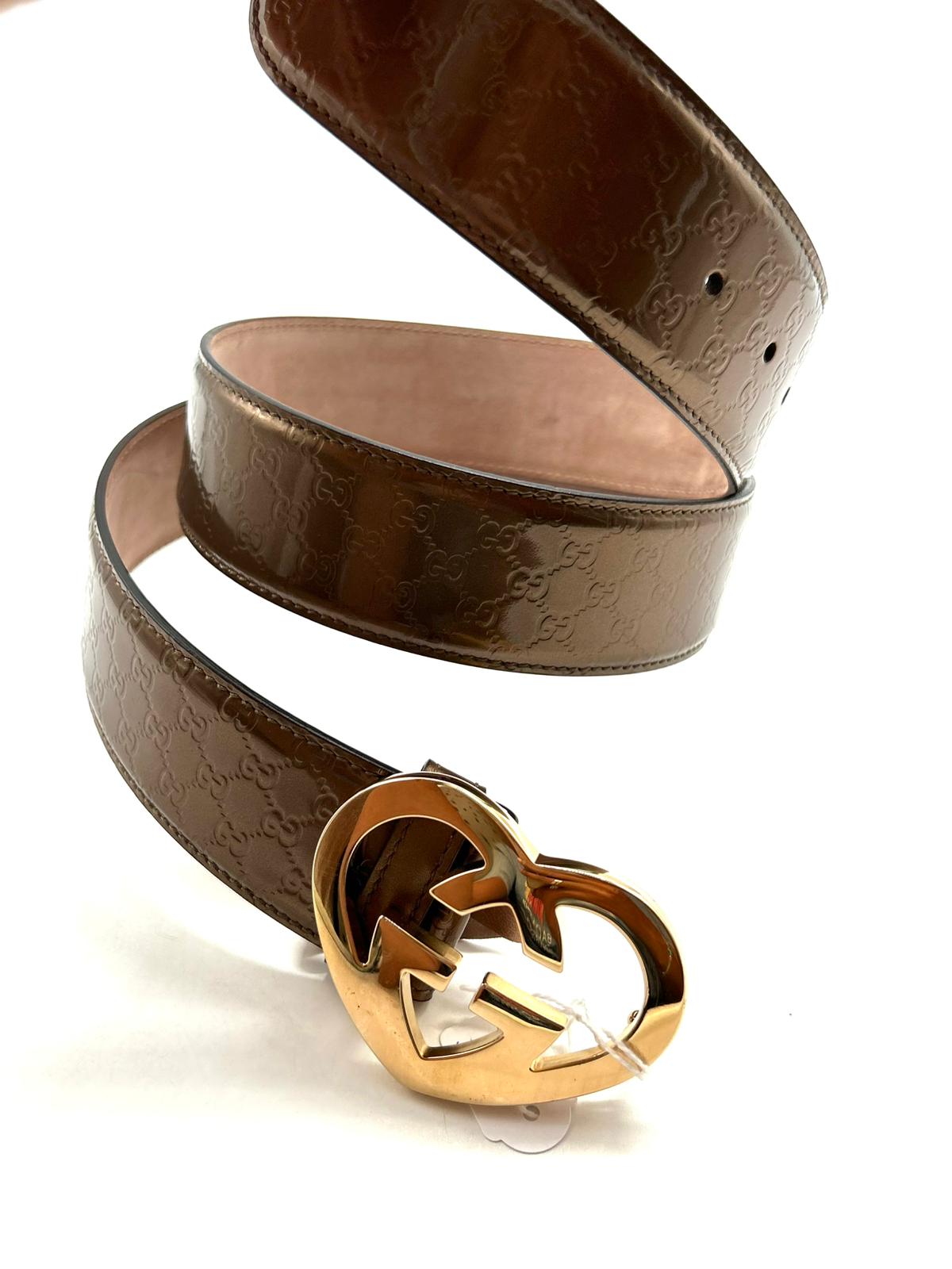 cinturon gucci corazón