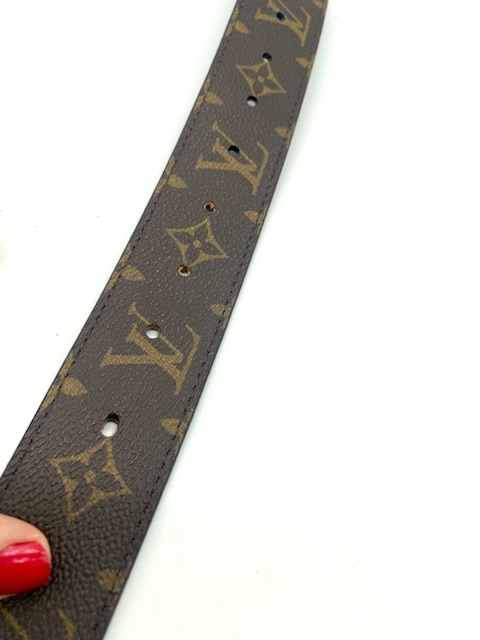 Cinturón initiales Louis Vuitton monogram