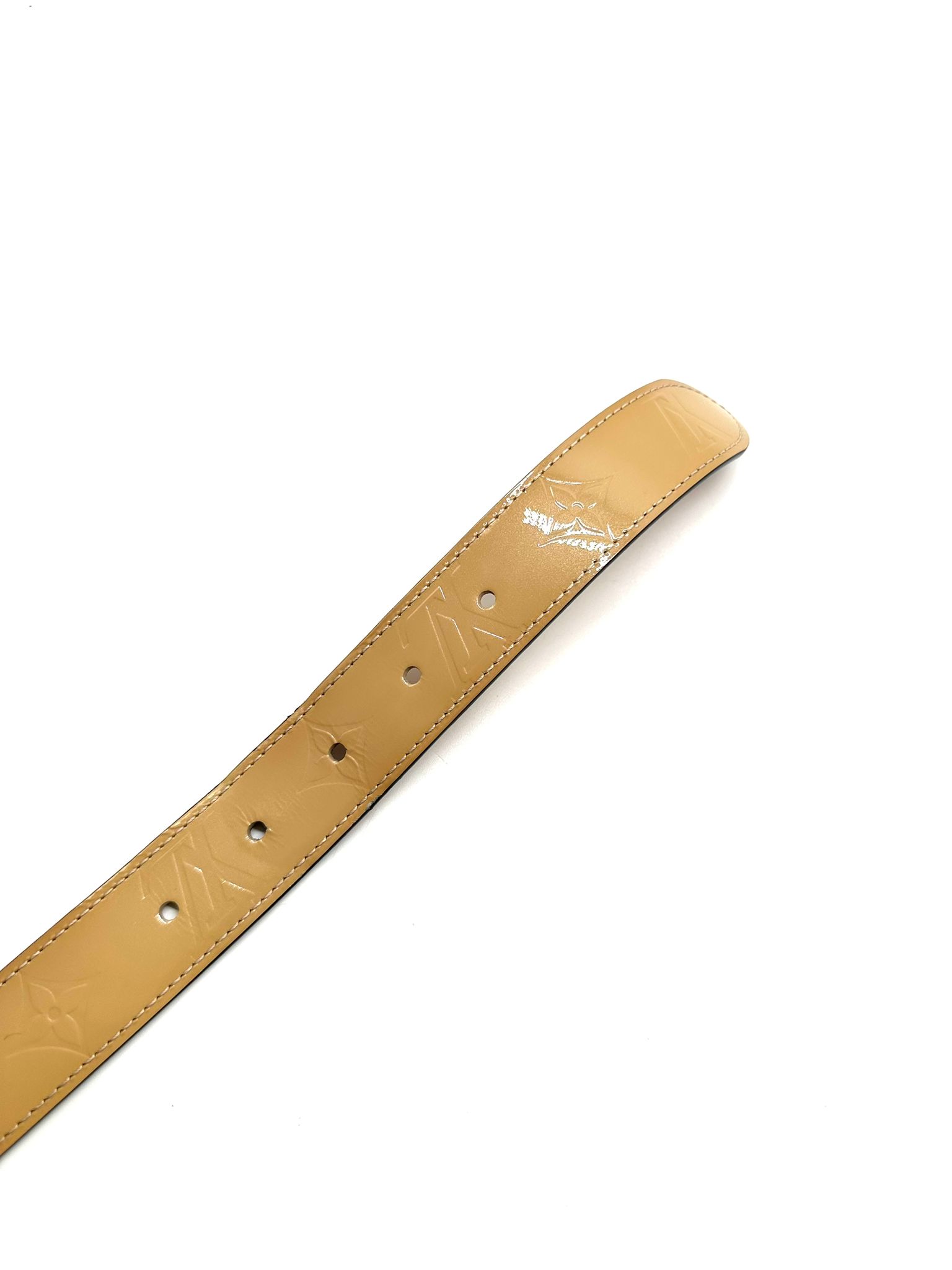 Cinturón Louis Vuitton de charol
