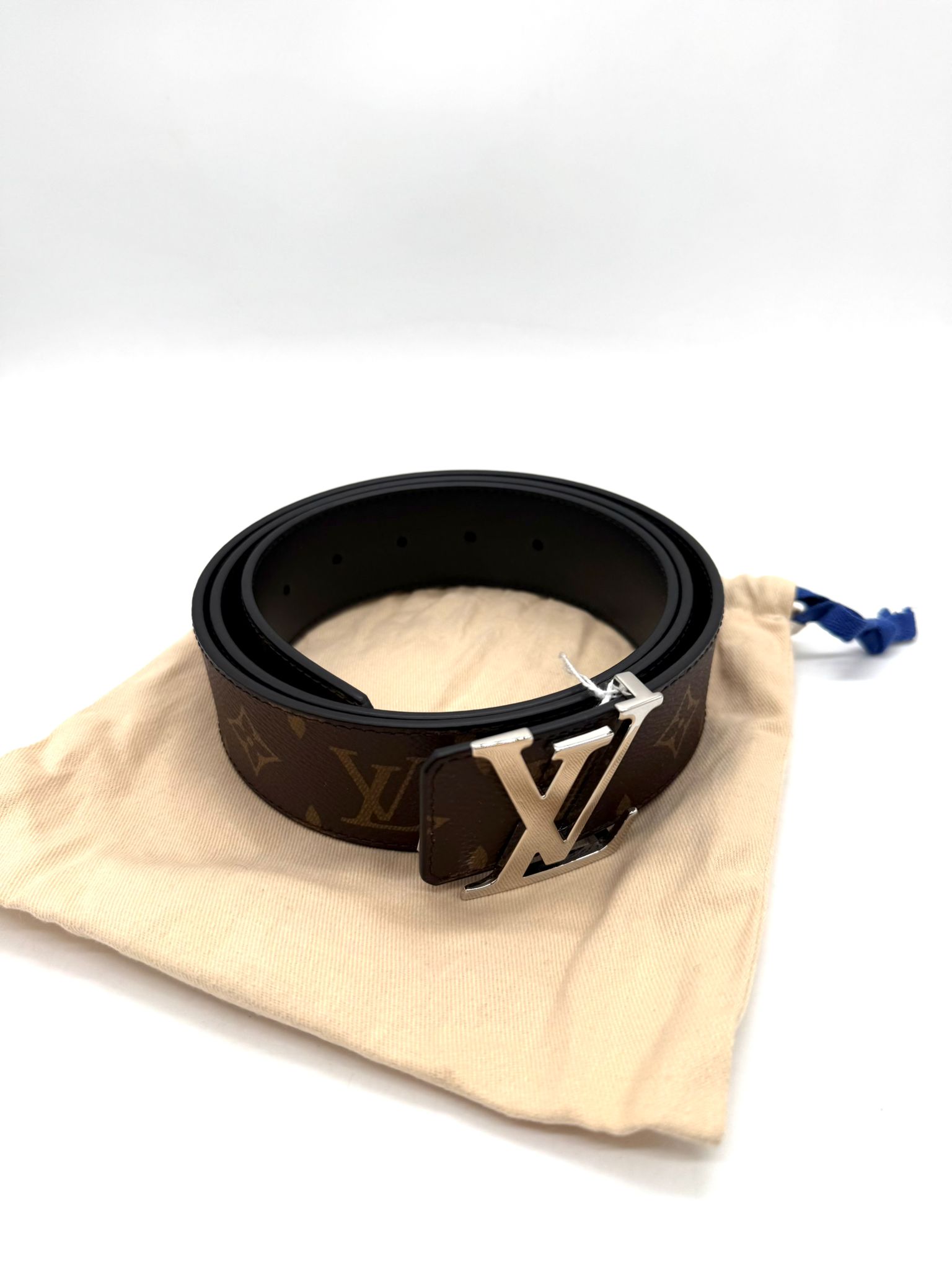 Cinturón Louis Vuitton Initiales Monogram