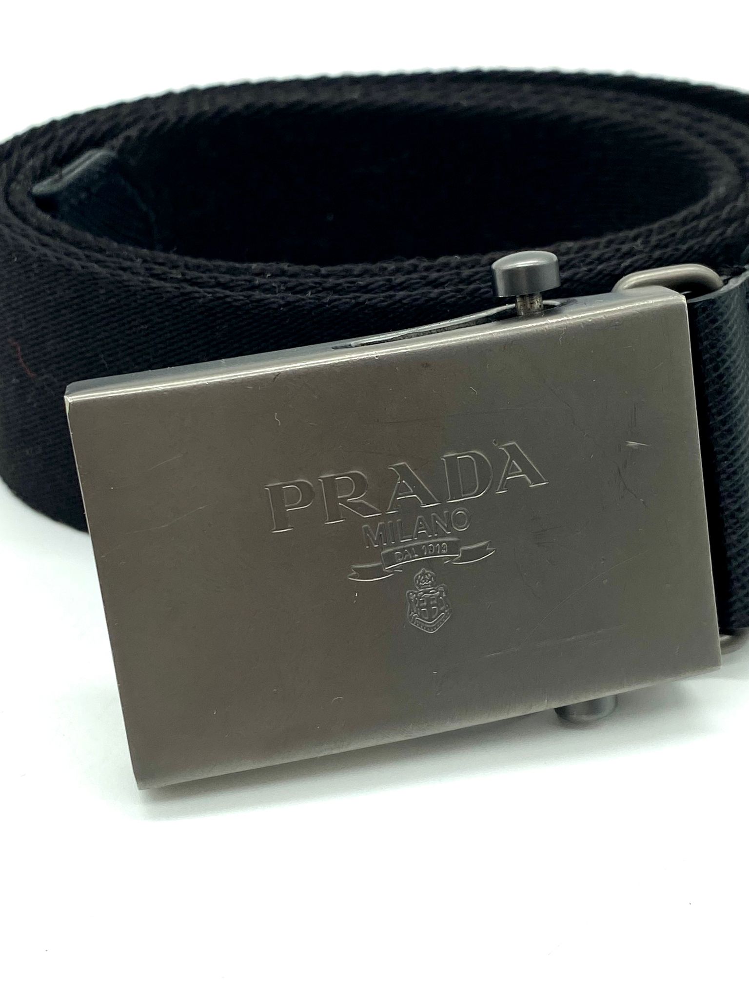 cinturón prada