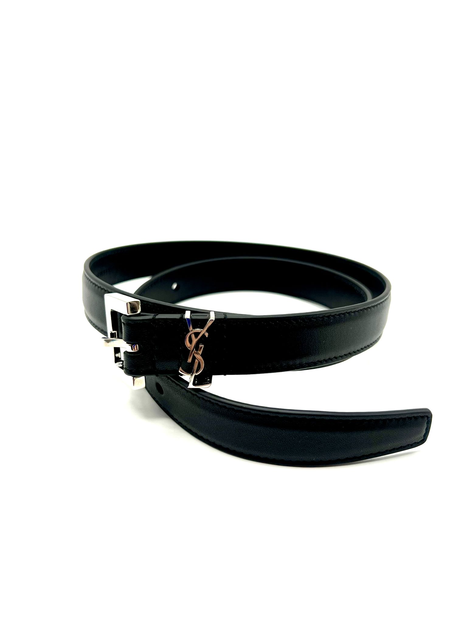 Cinturón Saint Laurent