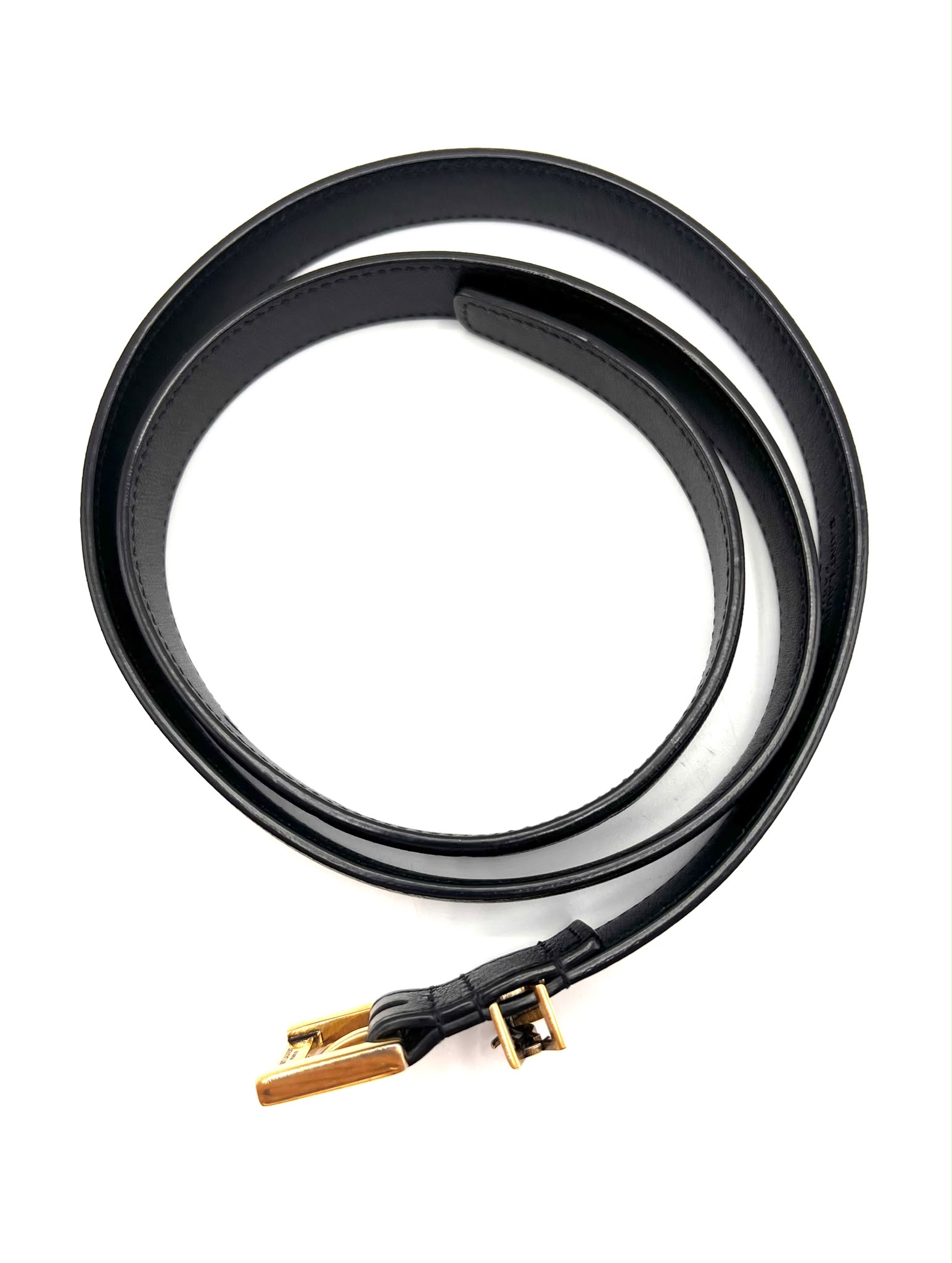 cinturón Saint Laurent (YSL)