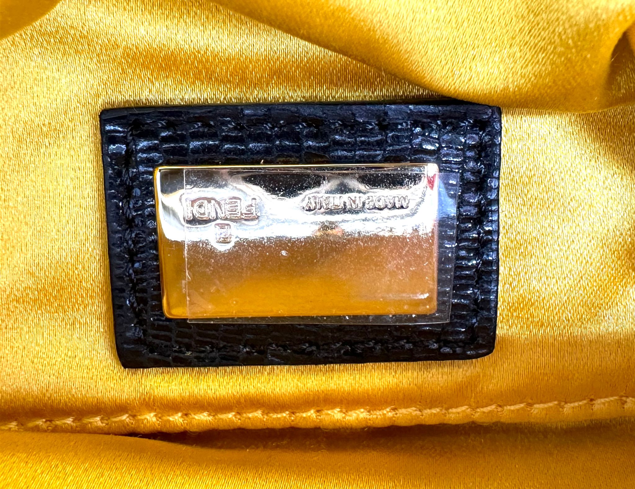 clutch fendi