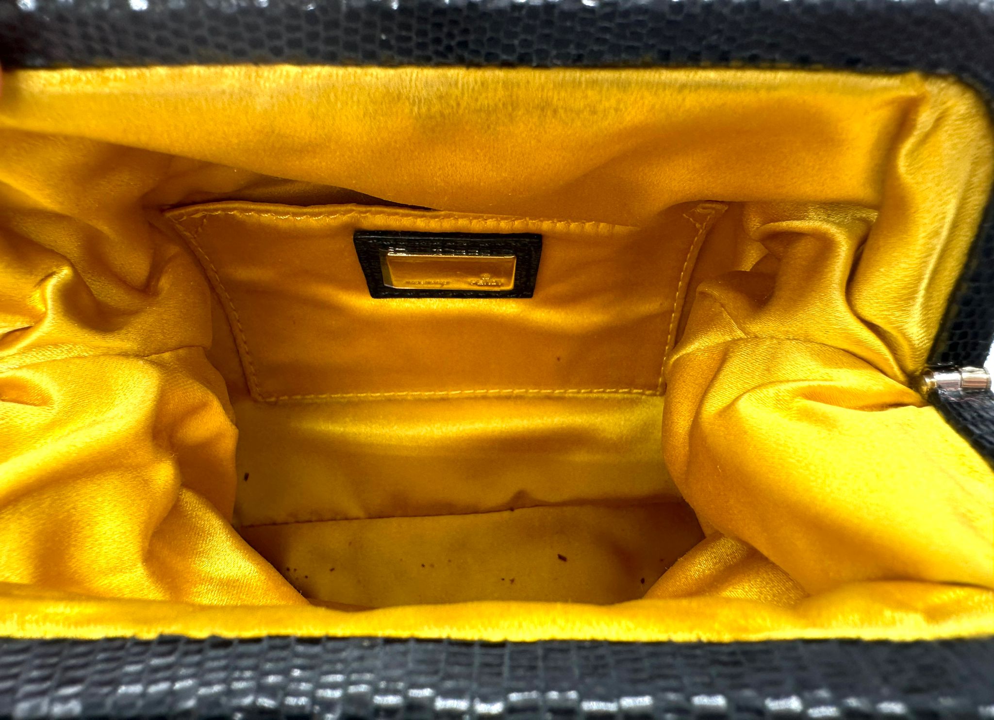 clutch fendi