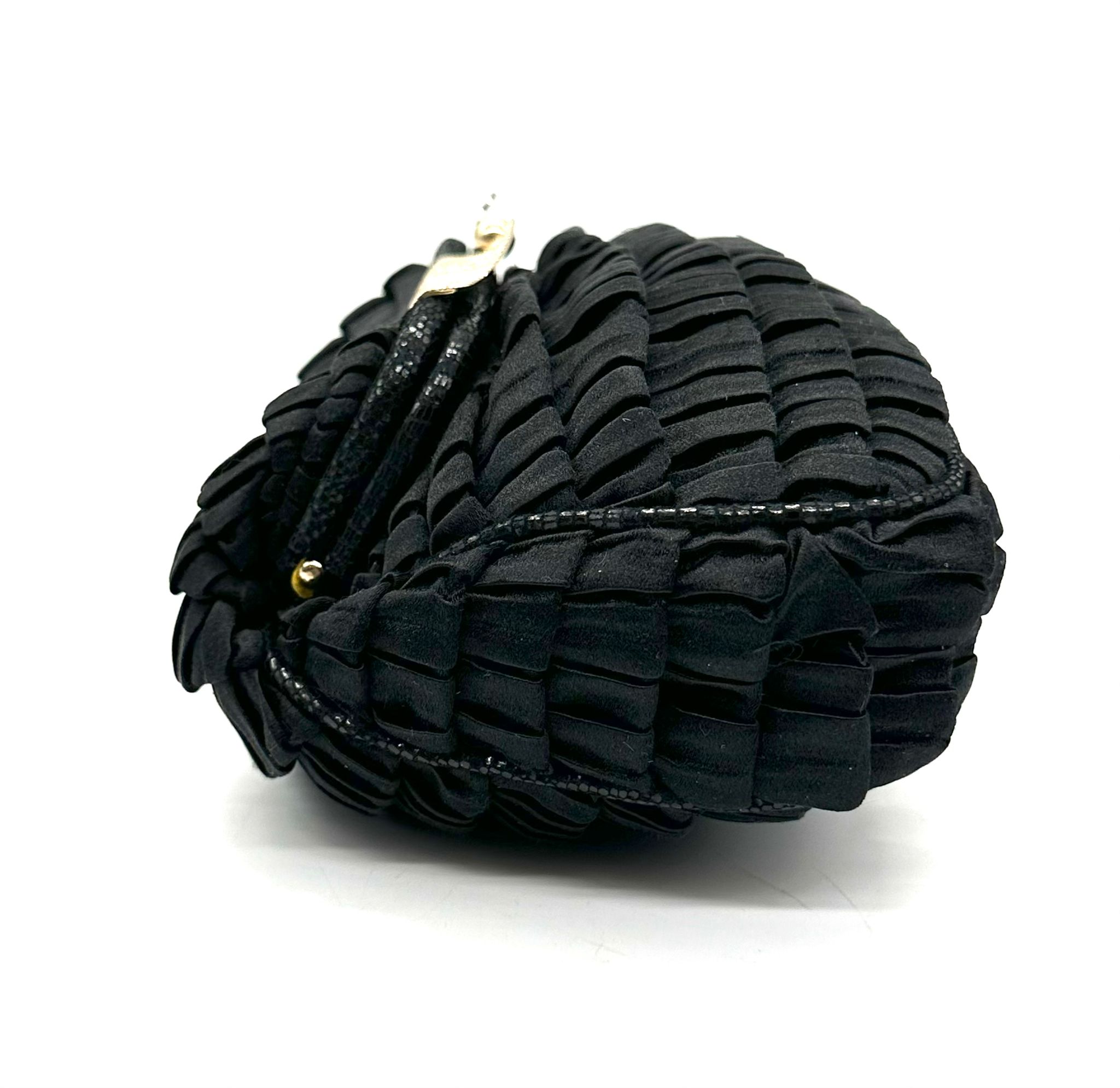clutch fendi