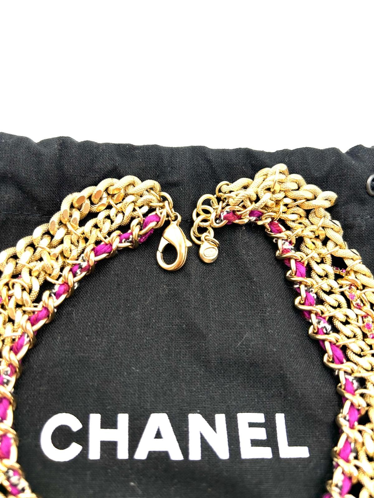 Collar Chanel
