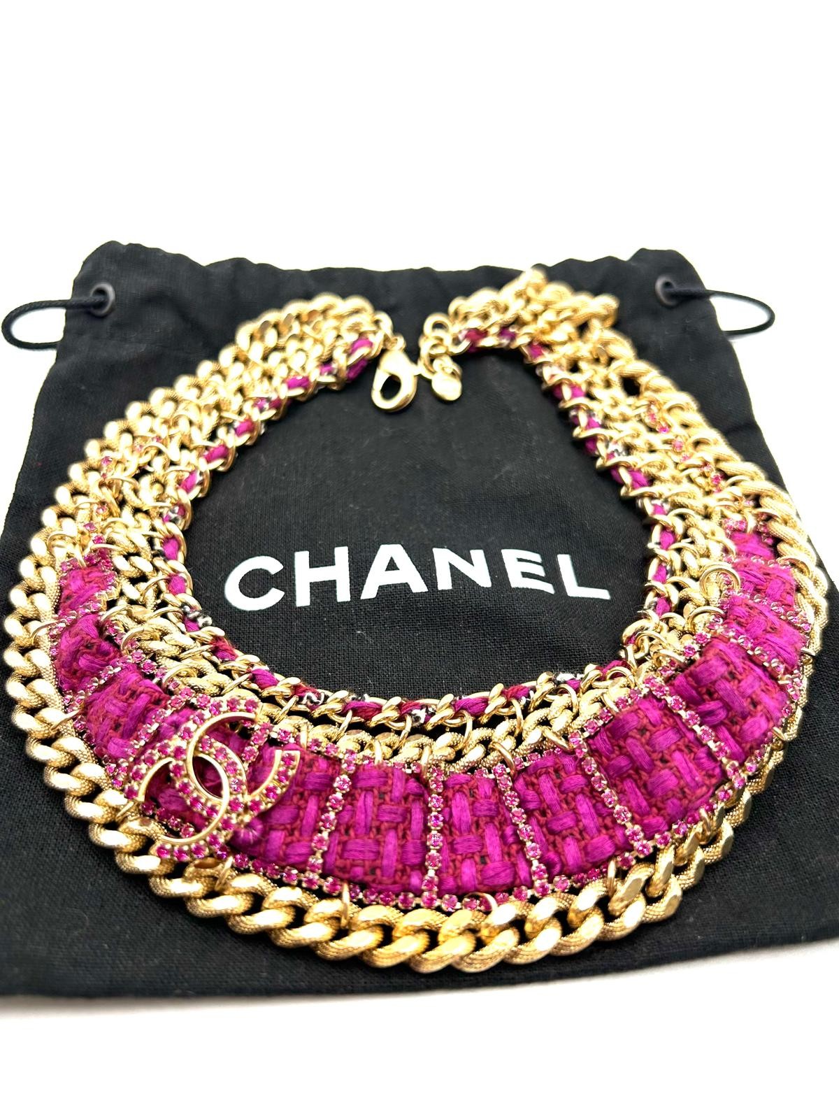 Collar Chanel