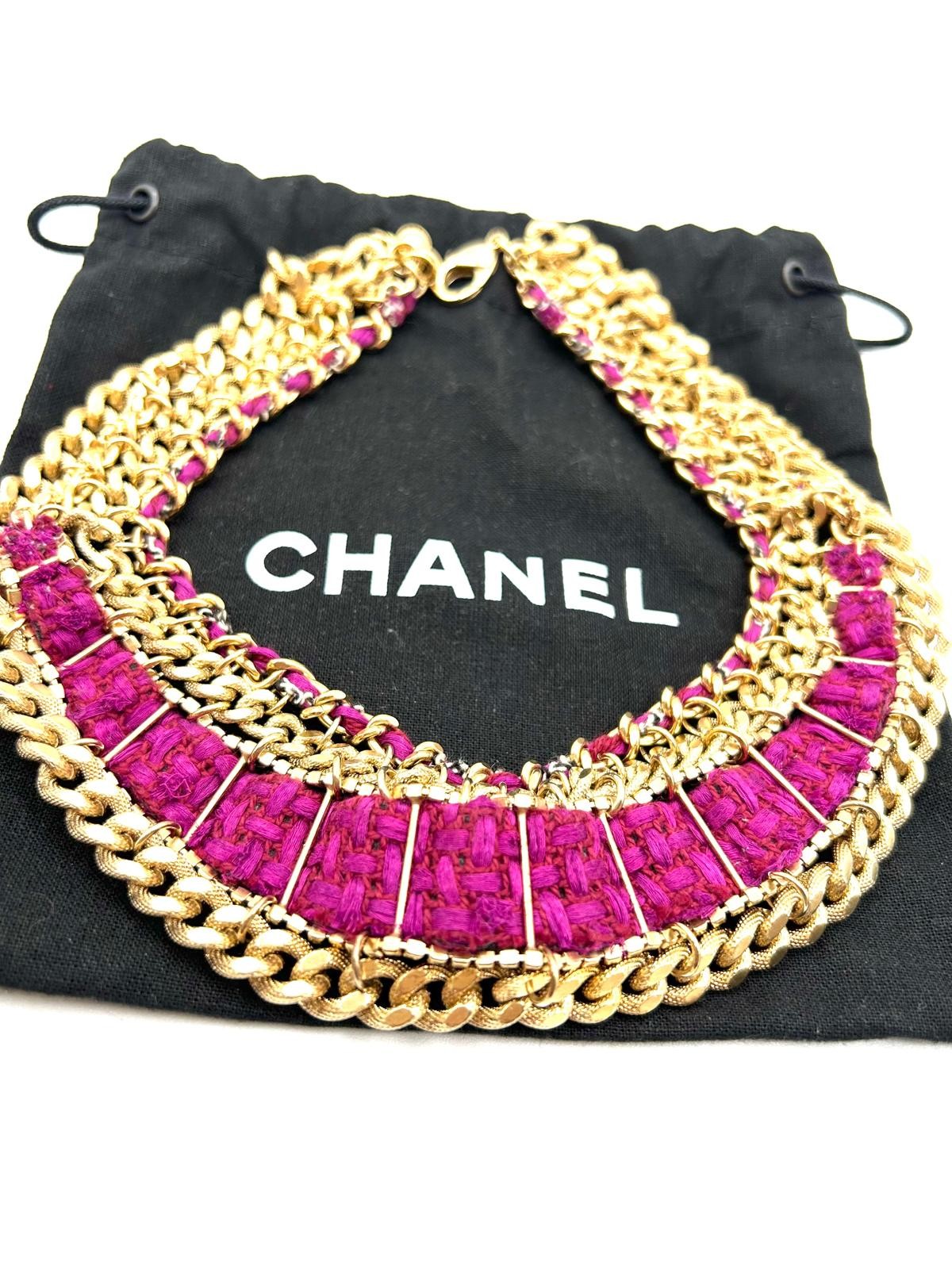Collar Chanel