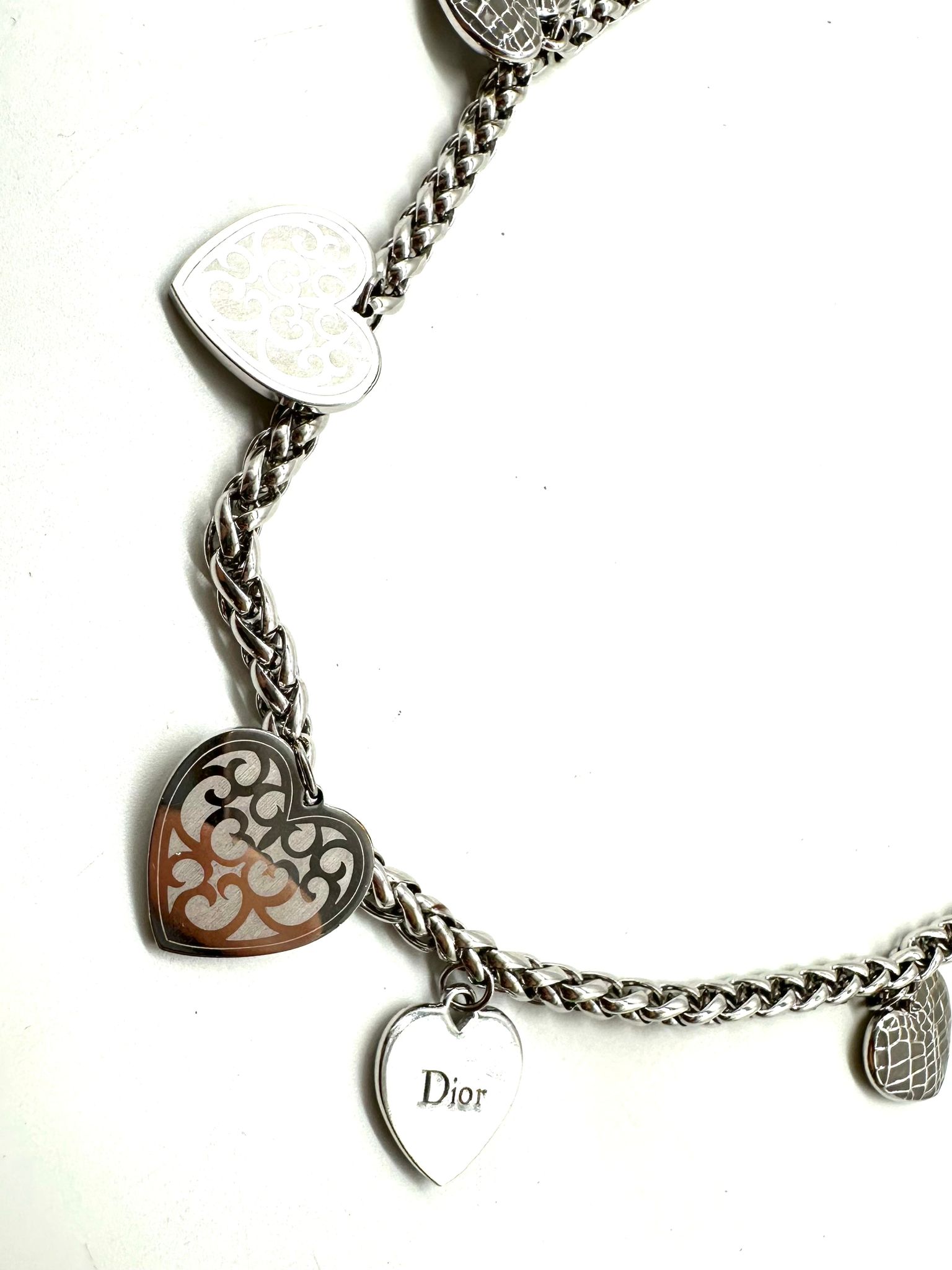 Collar Dior de corazones