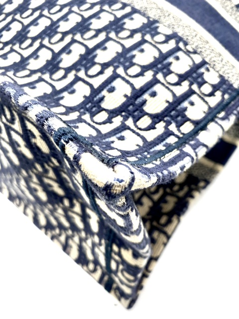 Dior book Tote GM