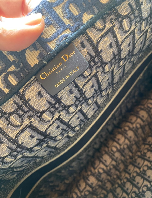Dior book Tote GM
