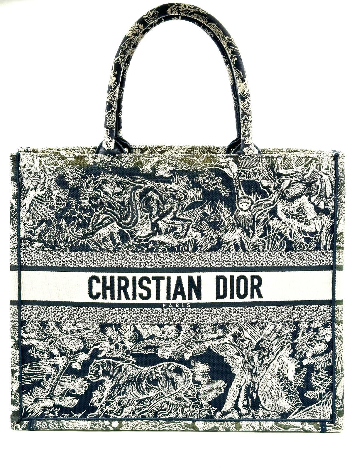 dior tote book