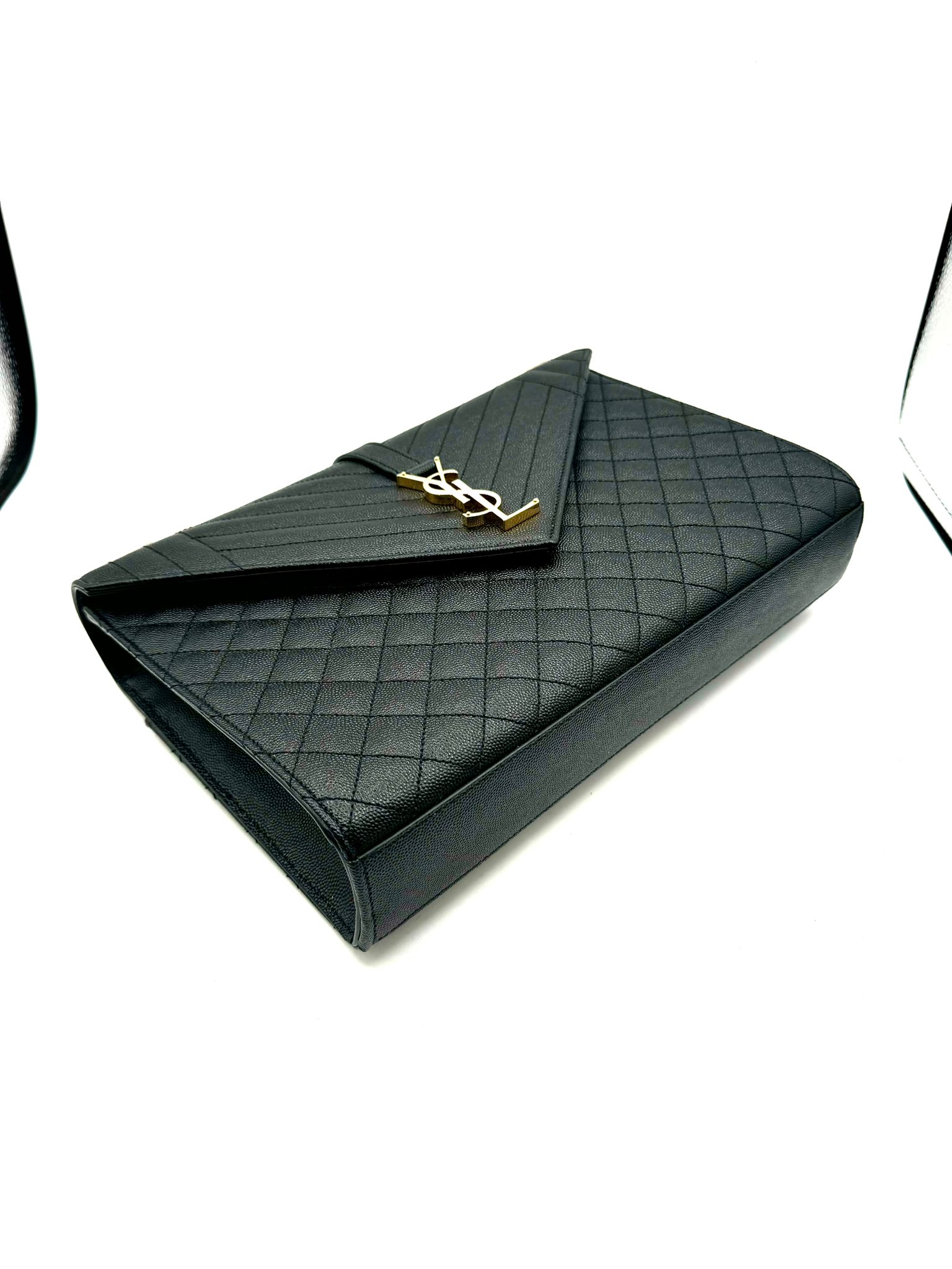 envelope saint laurent