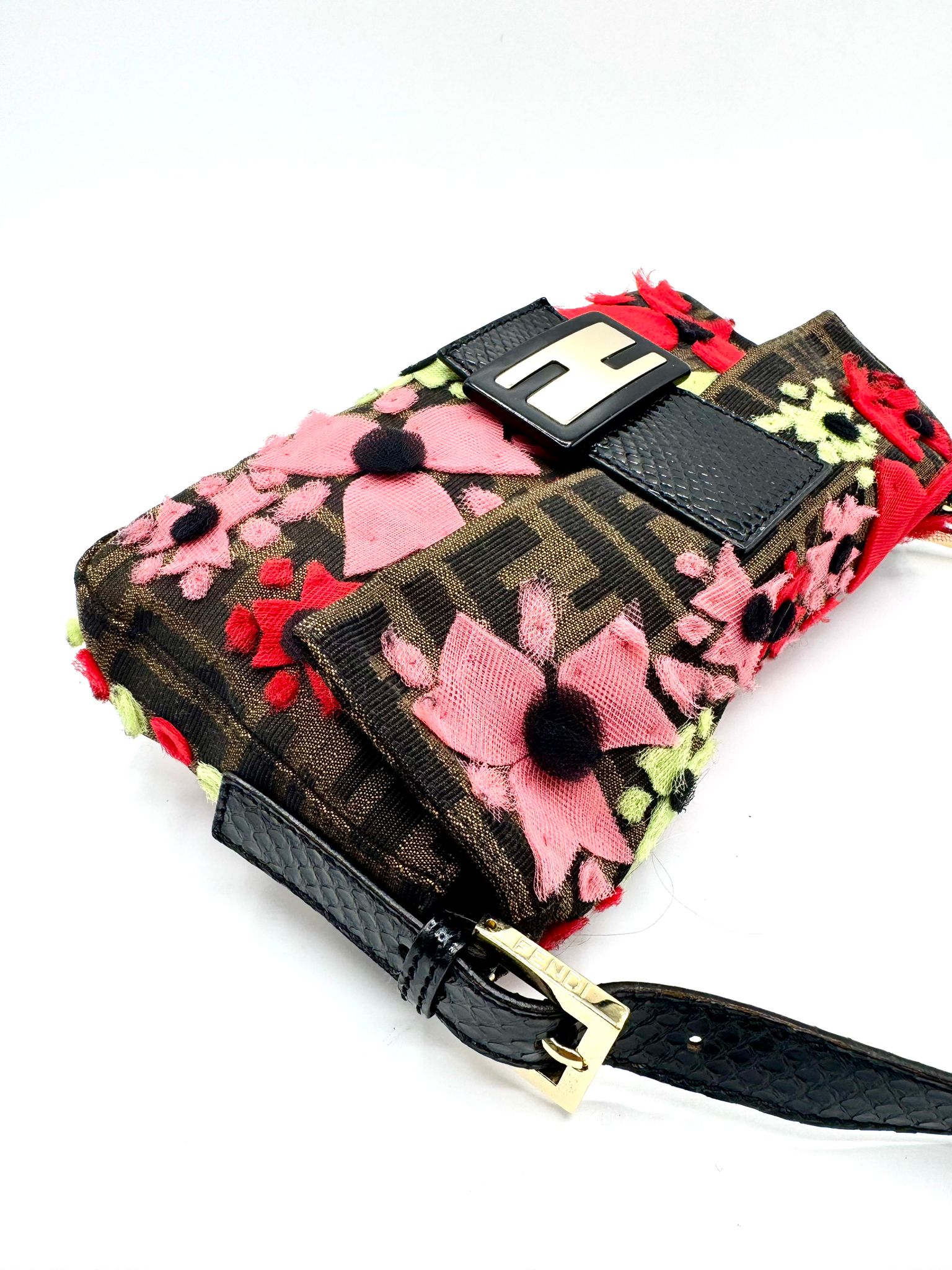 fendi baguette