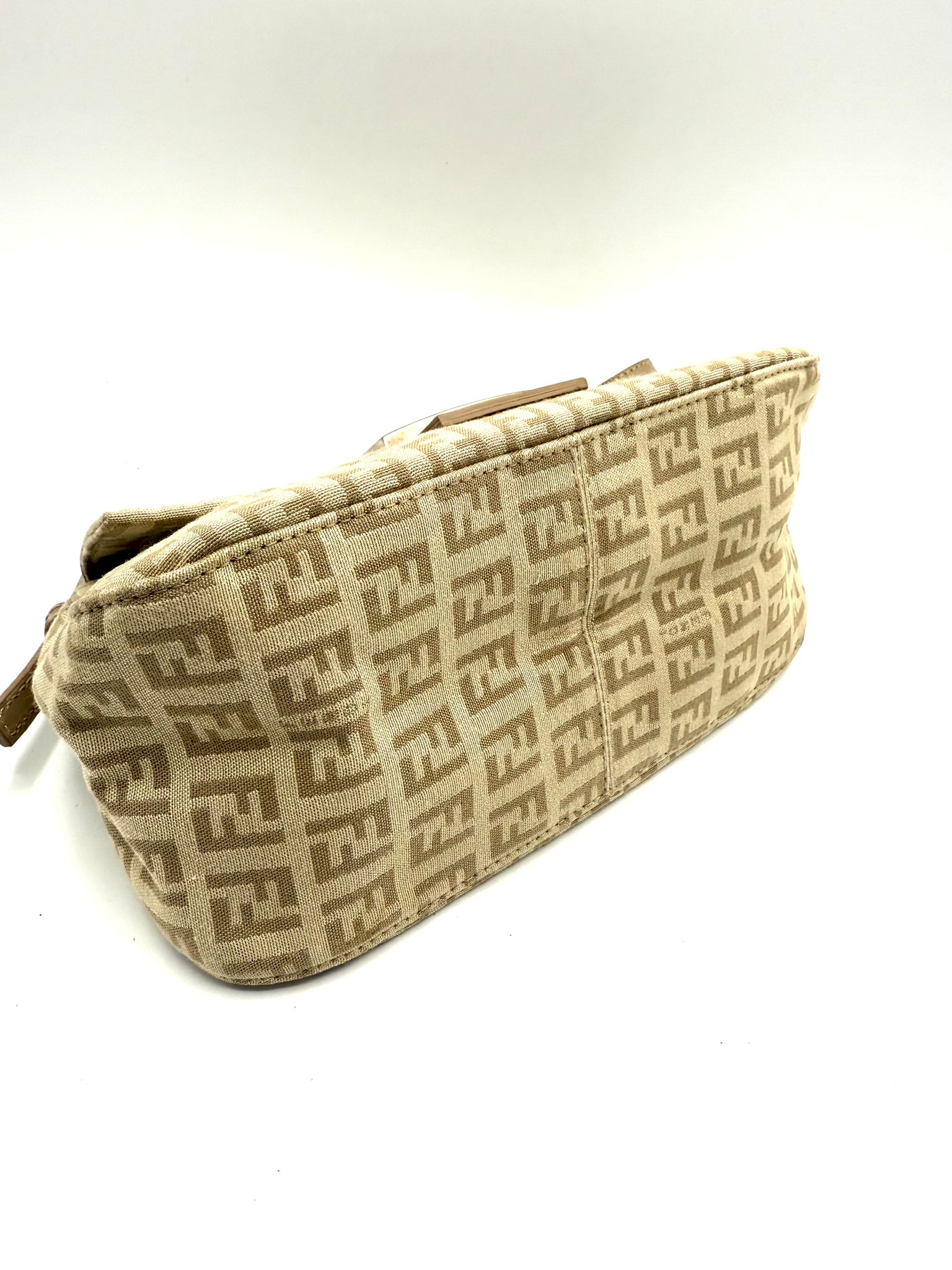 Fendi Baguette Zucca