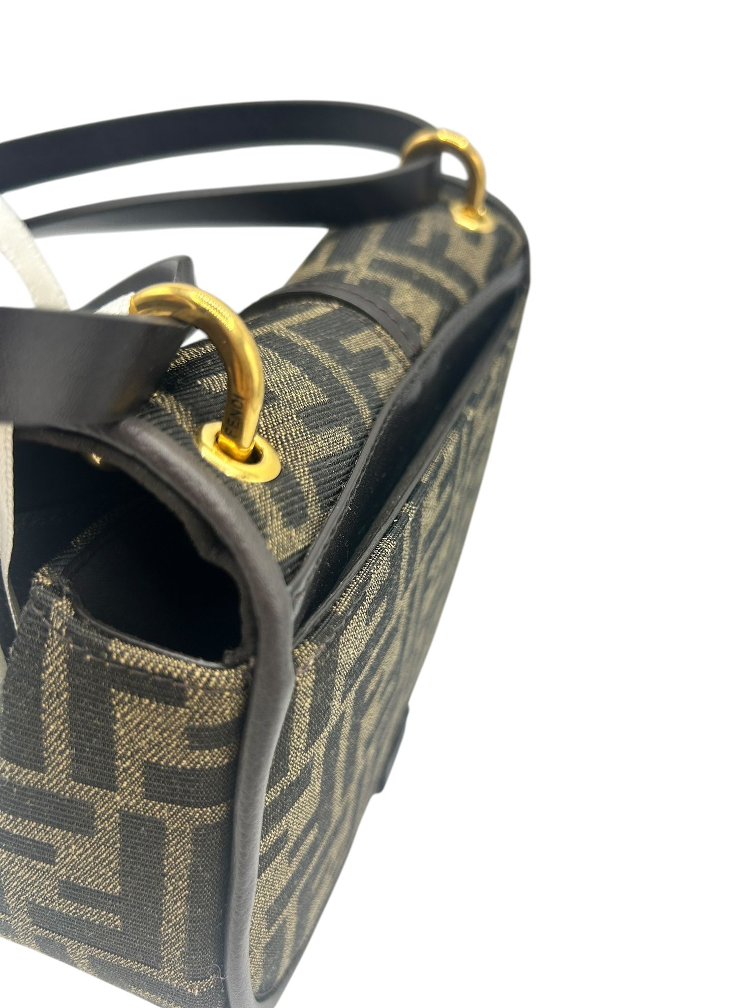 Fendi C’mon