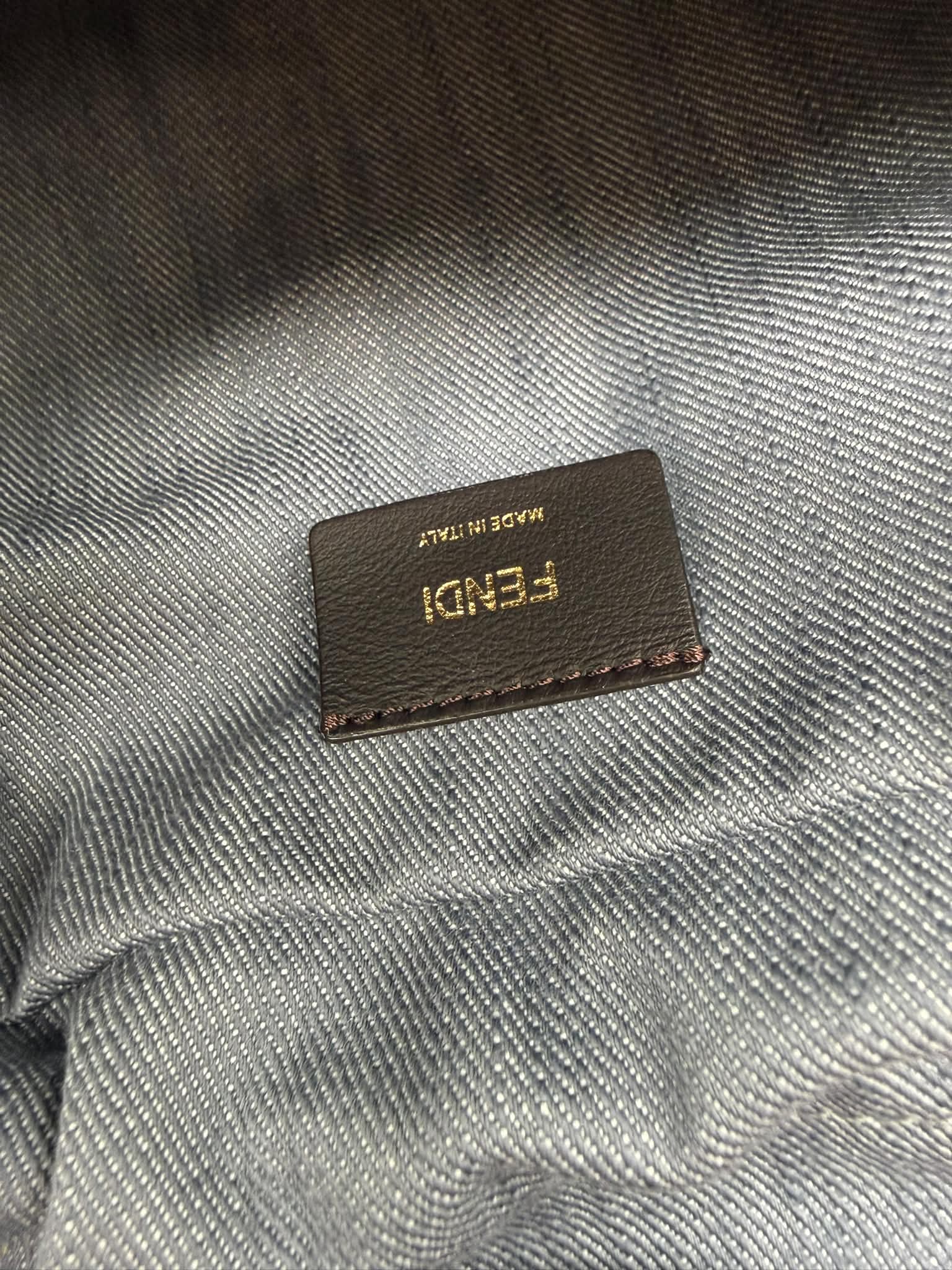 RESERVADO Fendi Mama Baguette