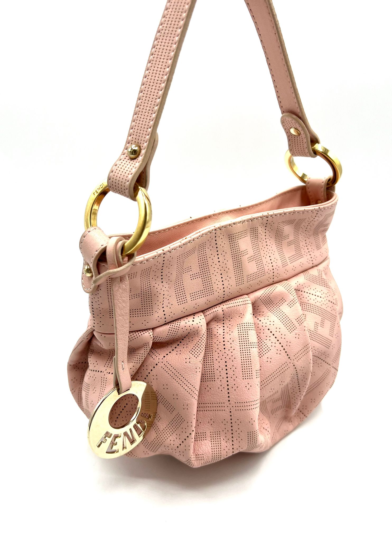 fendi memole