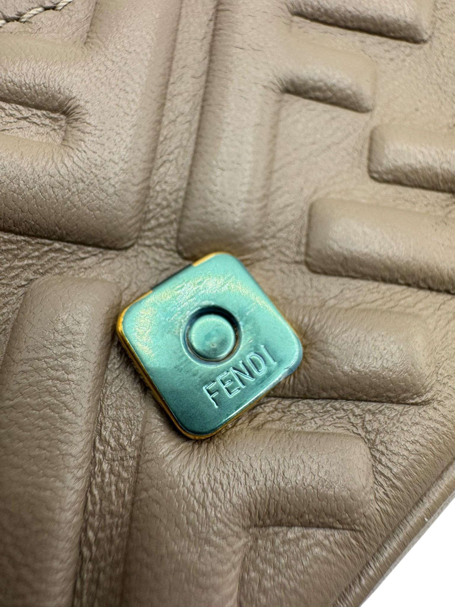 Fendi nano Baguette