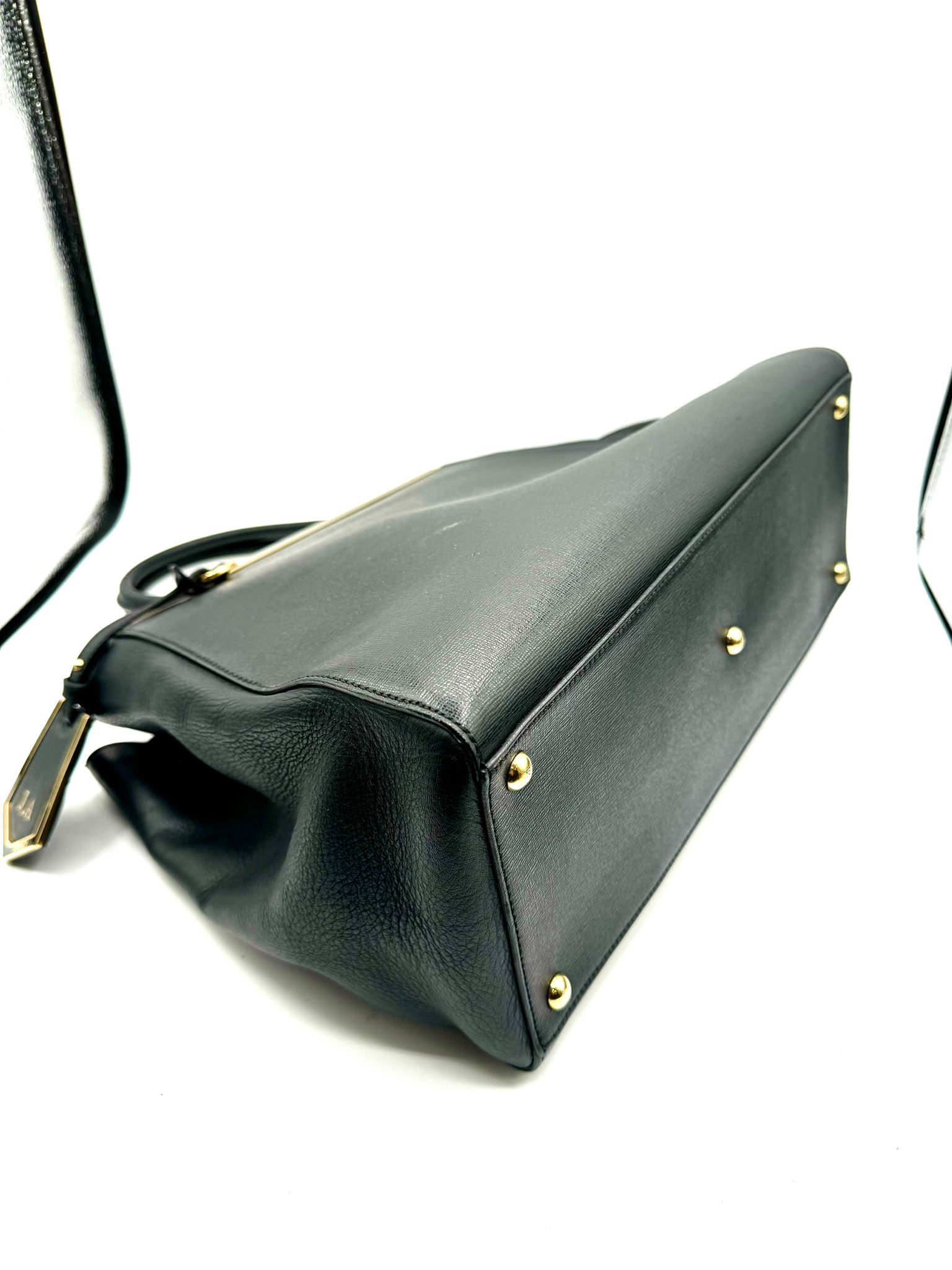 fendi negro