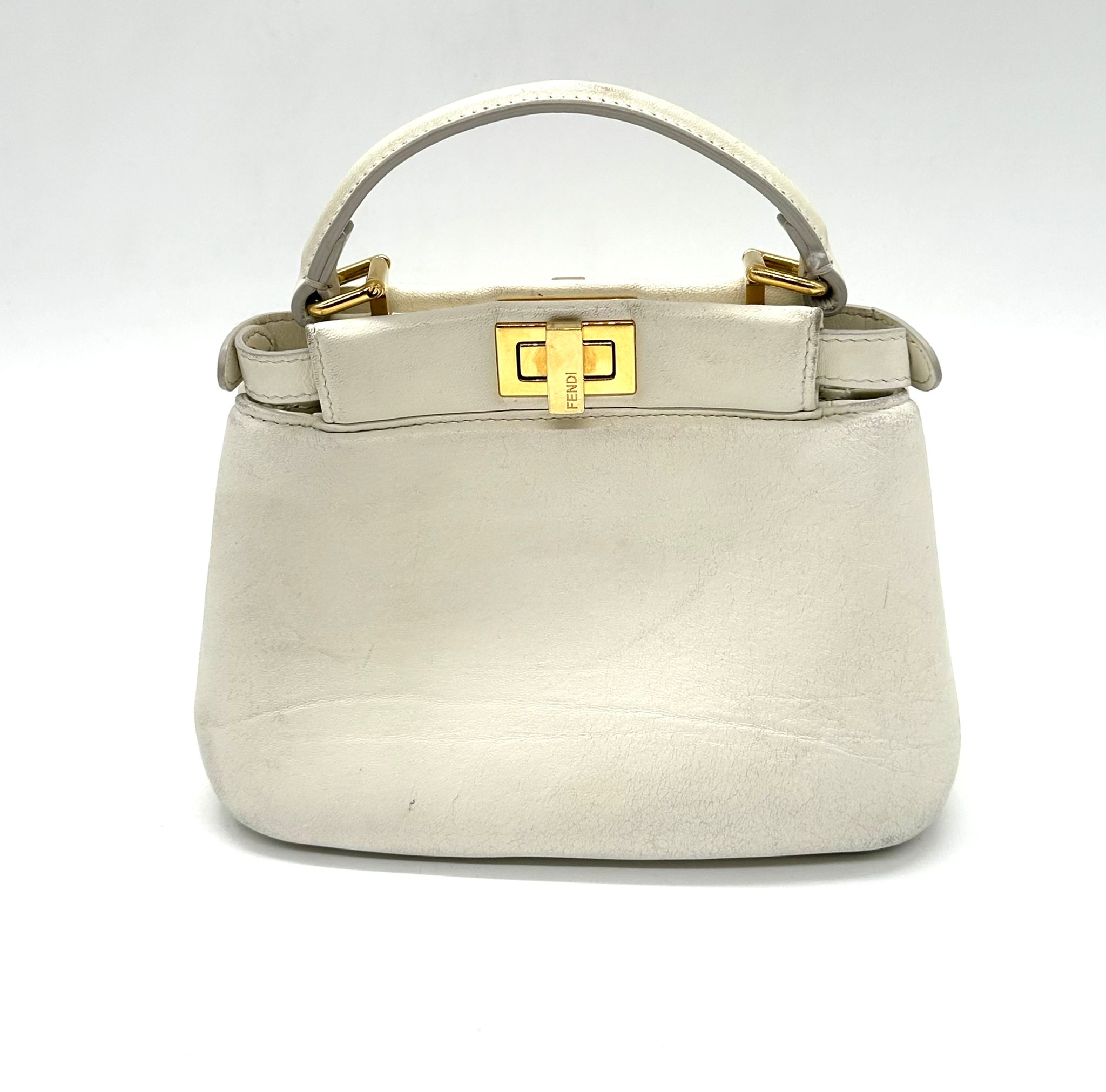 fendi peekaboo