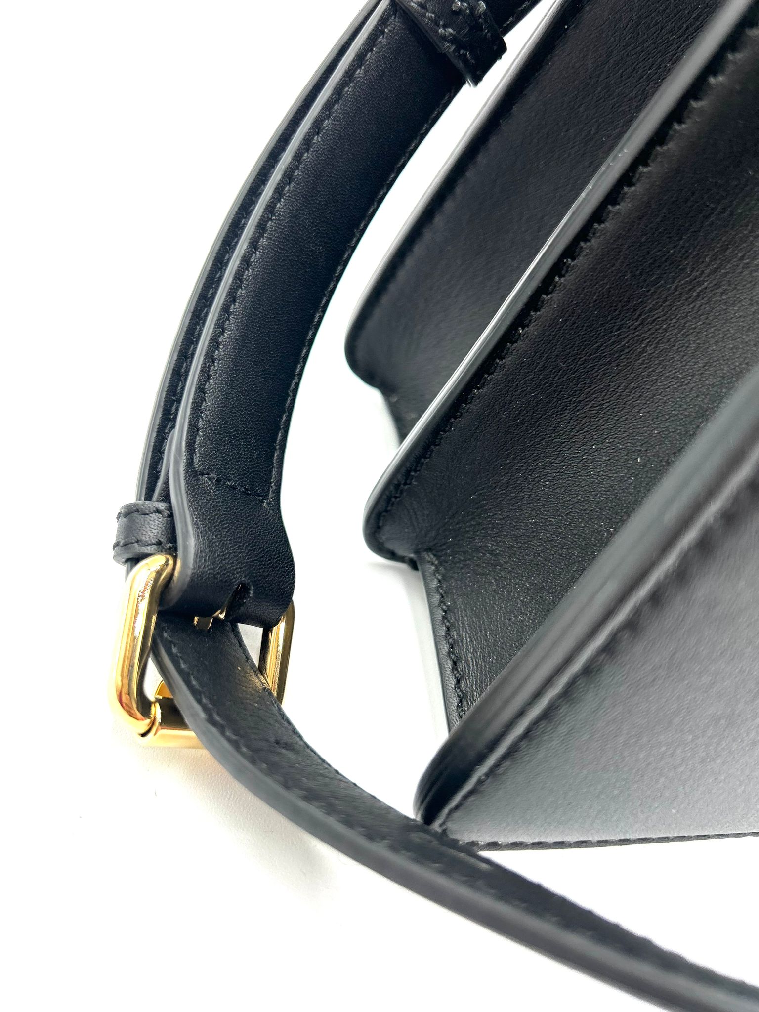 fendi peekaboo