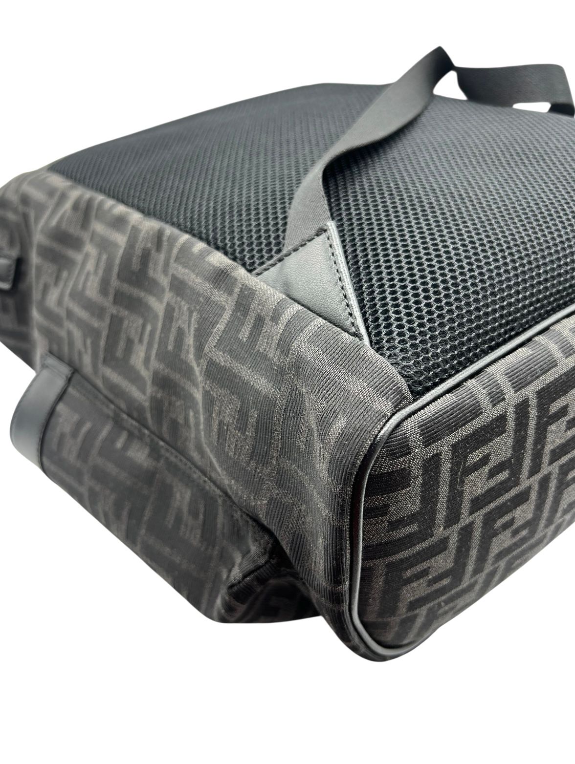 Fendi Strike Medium