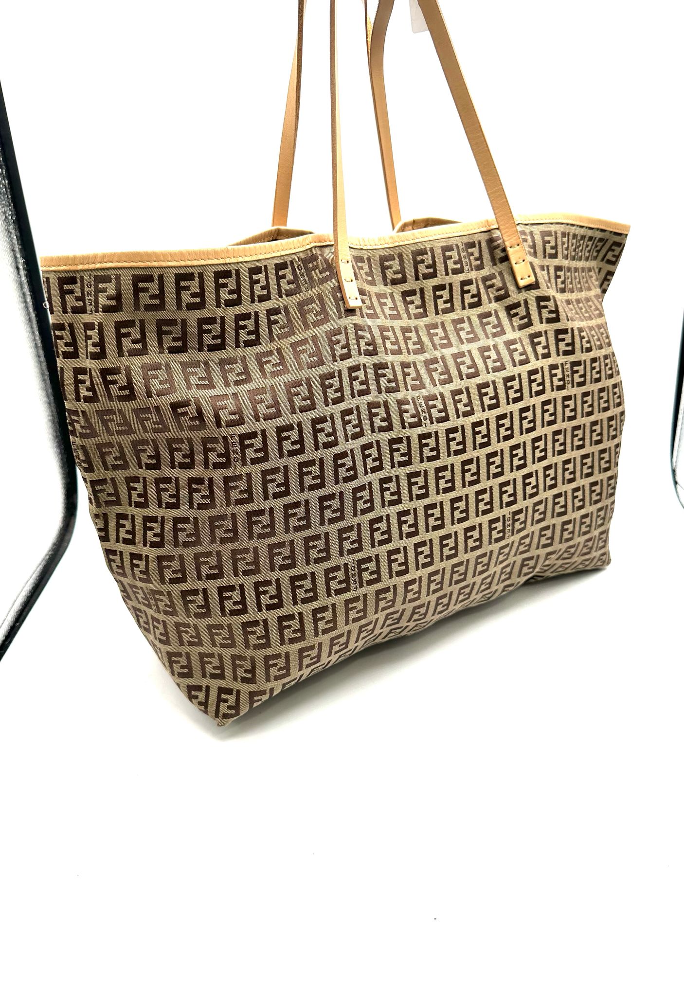 Fendi tote