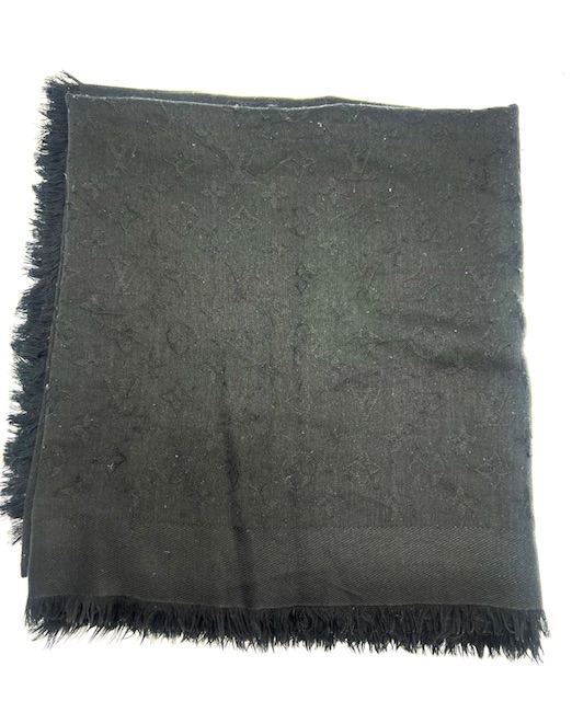 Foulard Louis Vuitton Monogram Invernal Negro