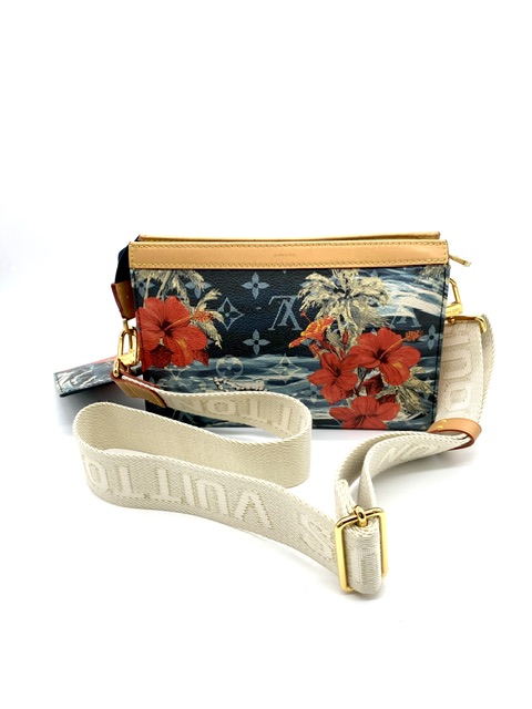 Gaston Wearable Wallet Surf Louis Vuitton