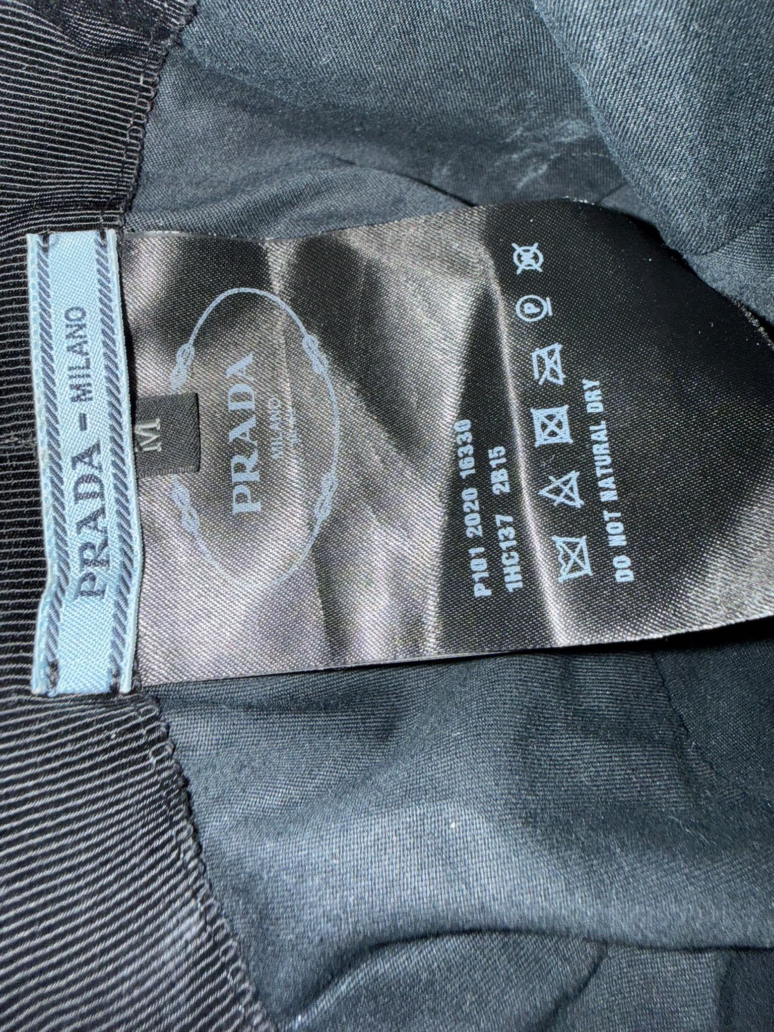 gorro Prada