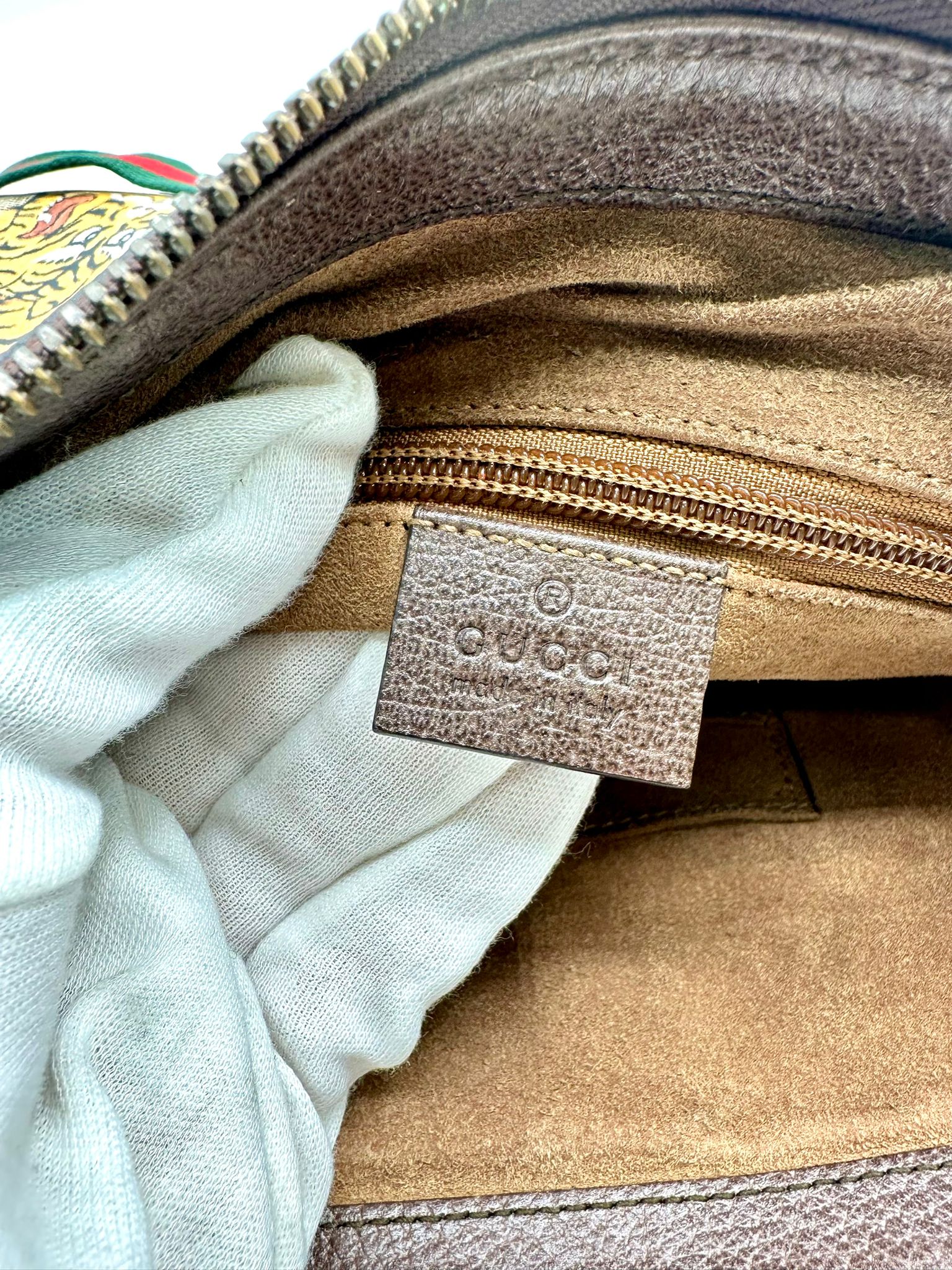 GUCCI