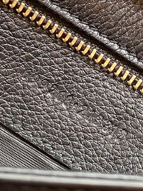 Gucci Blondi en cuero