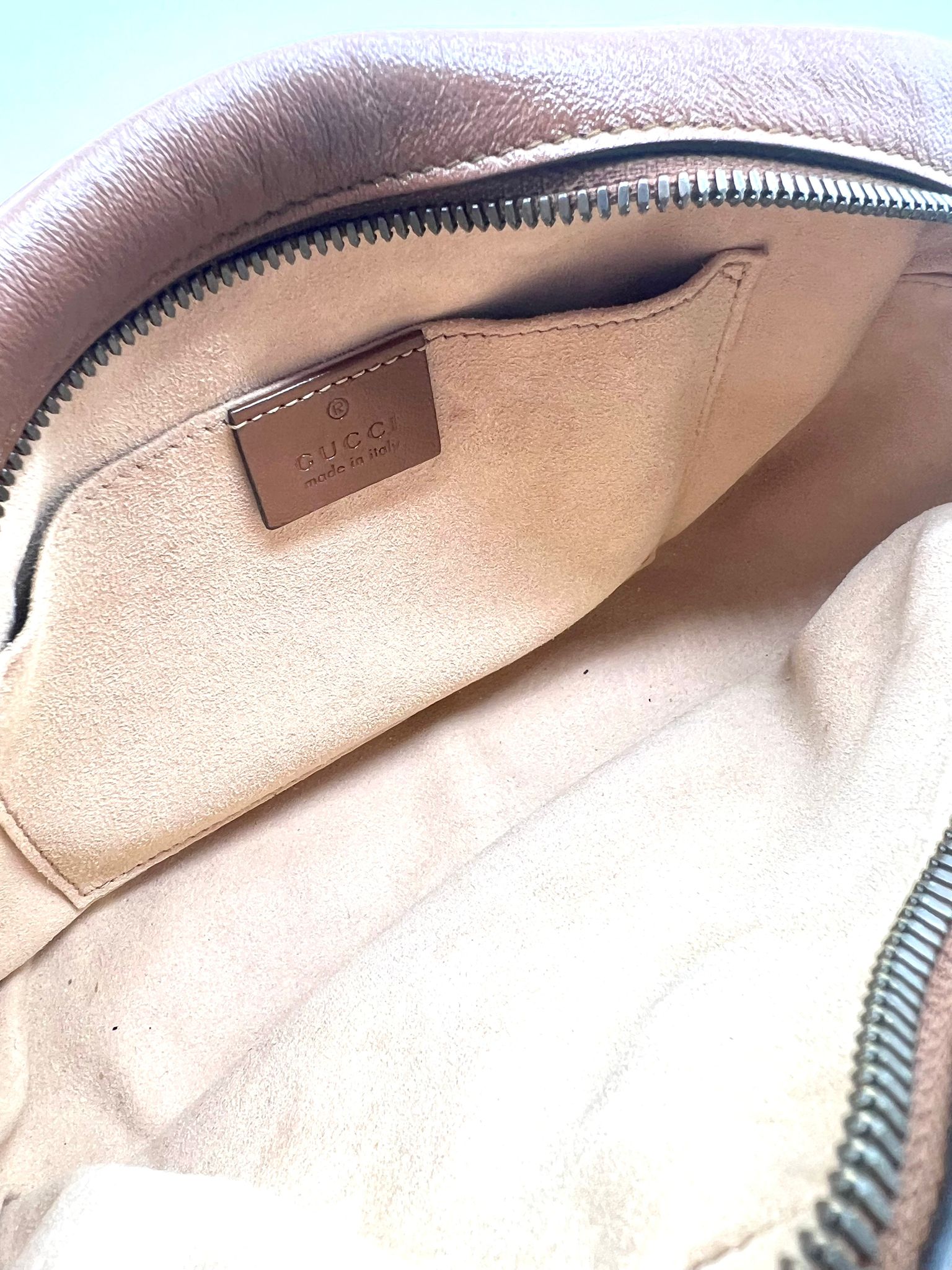 Gucci GG Marmont camera