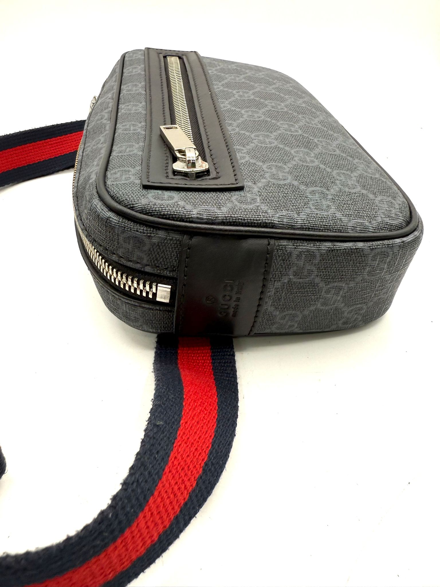 Gucci GG Supreme