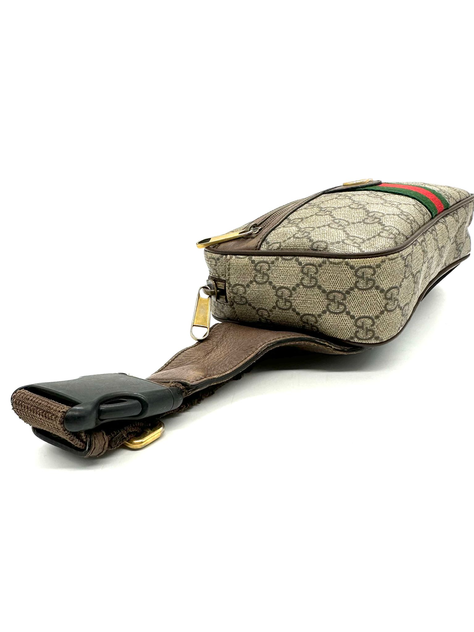 Gucci GG Supreme