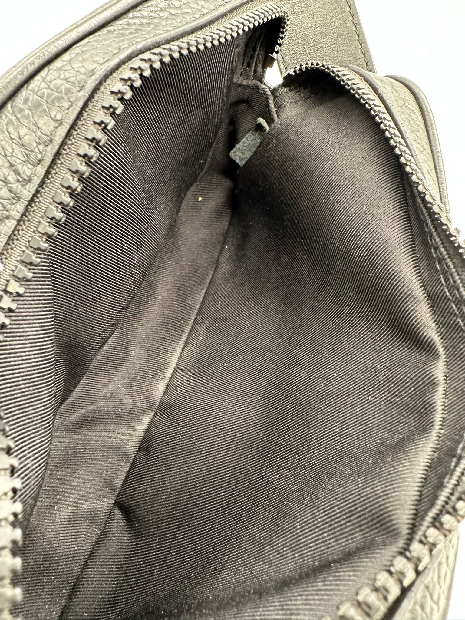Gucci GG Supreme