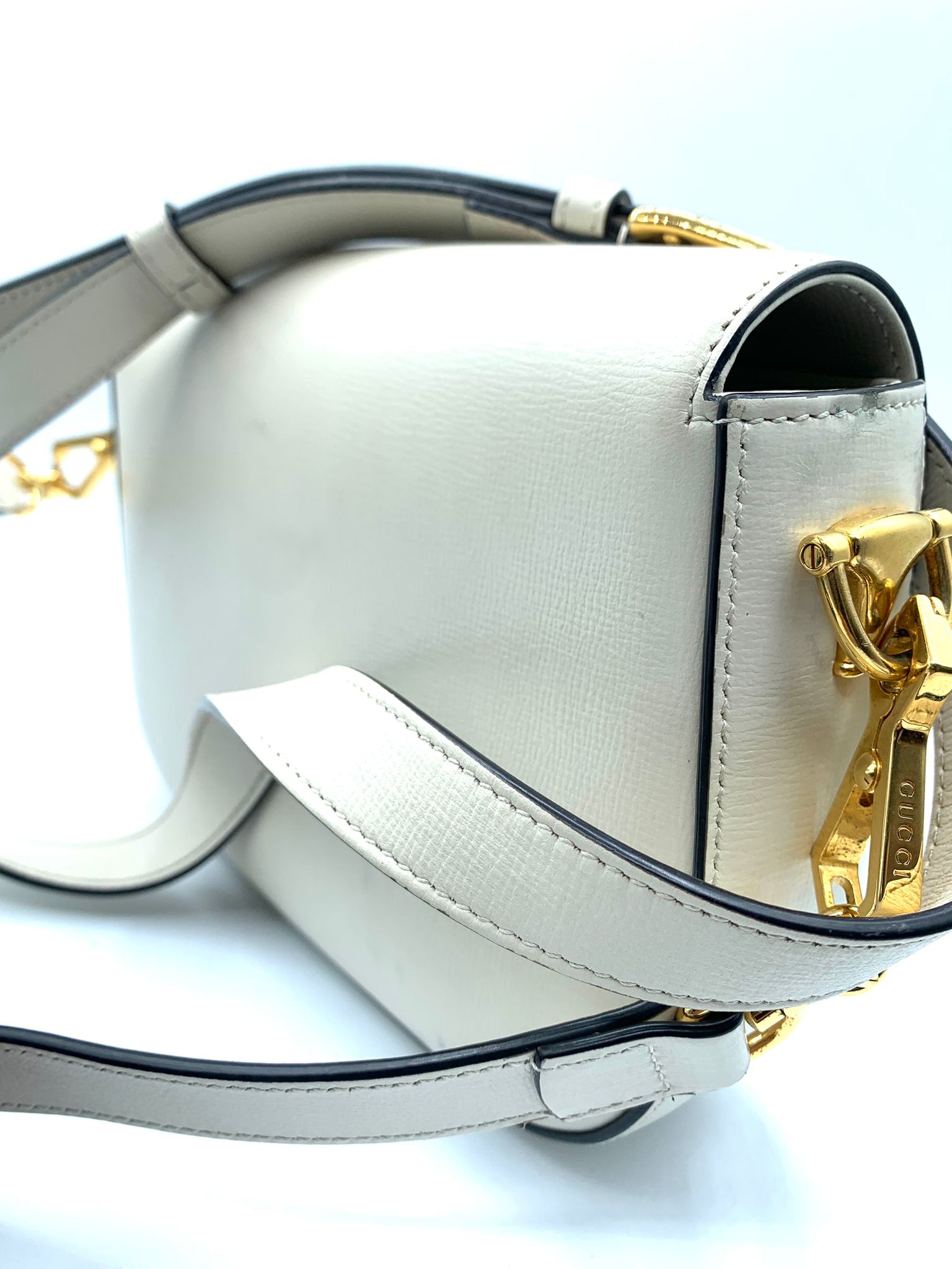 gucci horsebit 1955 mini cuero beige