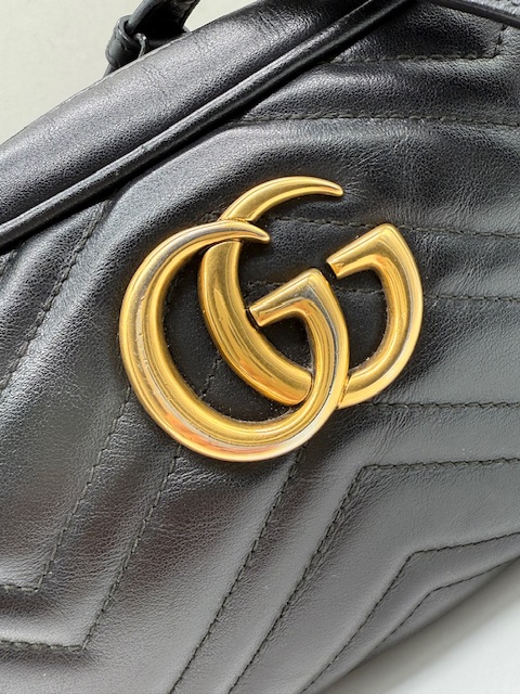 Gucci Marmont negro