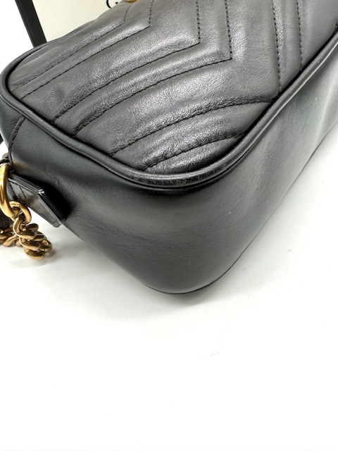 Gucci Marmont negro